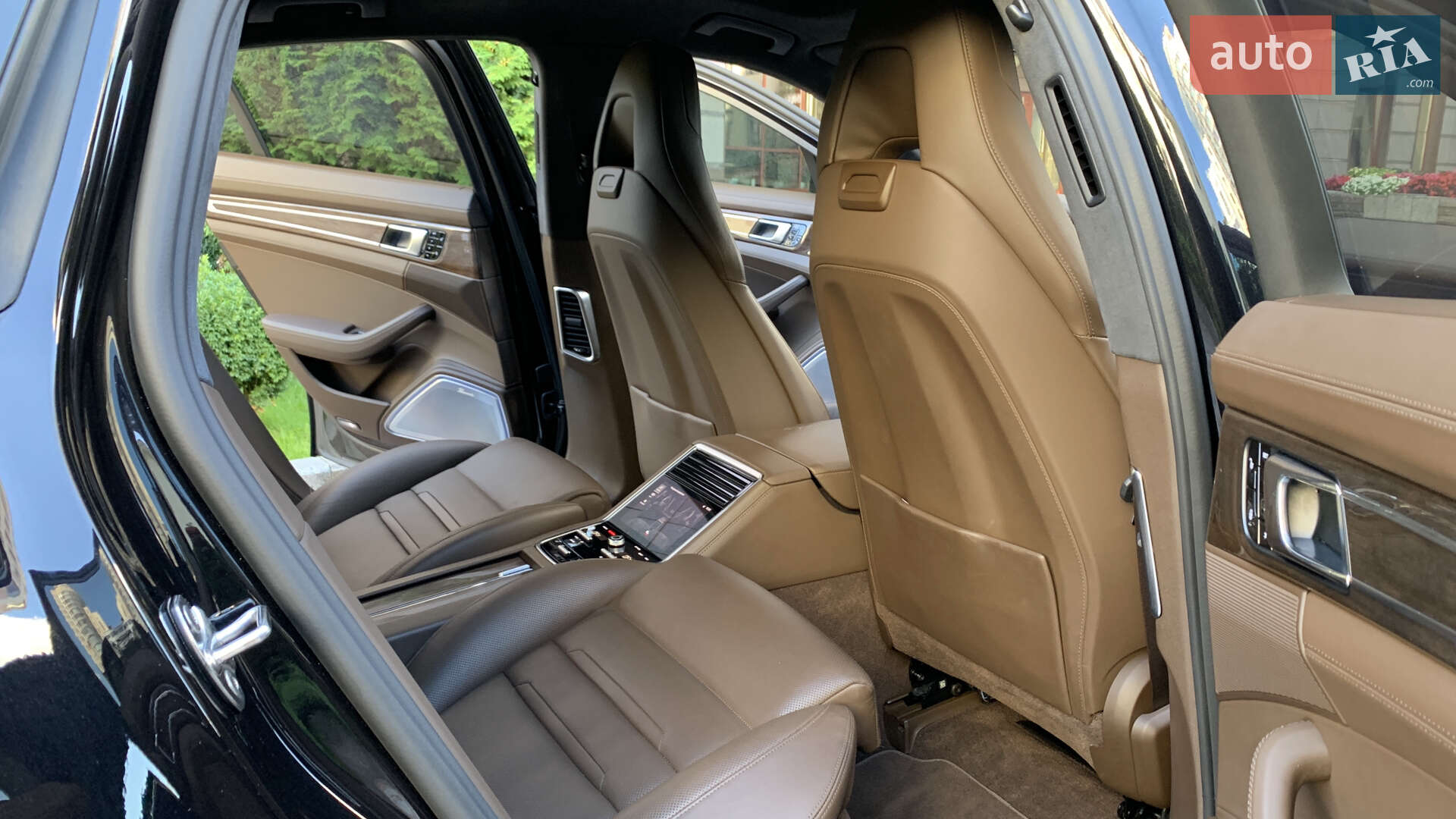 Porsche Panamera 2016 VIN WP0ZZZ97ZHL151366 фото оголошення 39 з 69