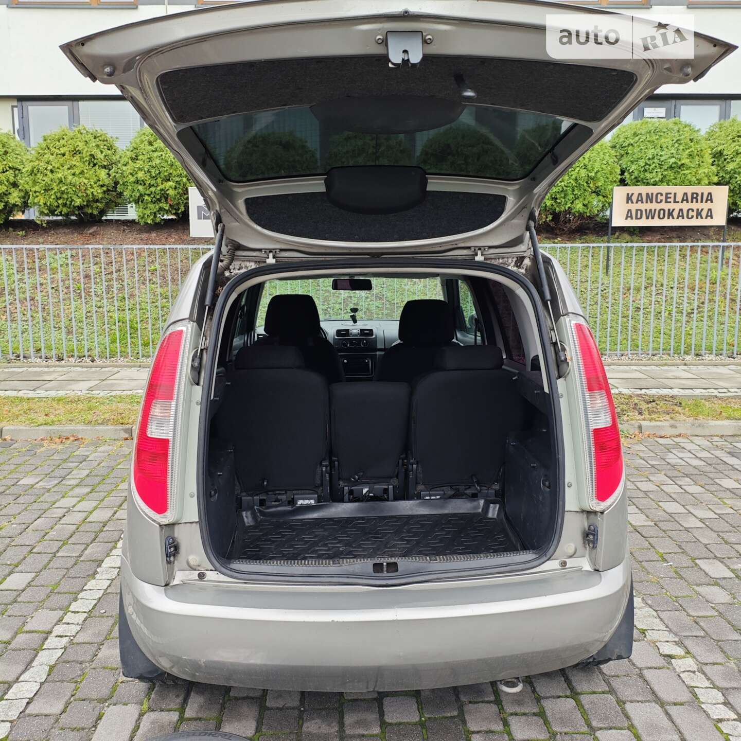 Skoda Roomster 2010 VIN TMBNH45J2BB600078 фото оголошення 17 з 52