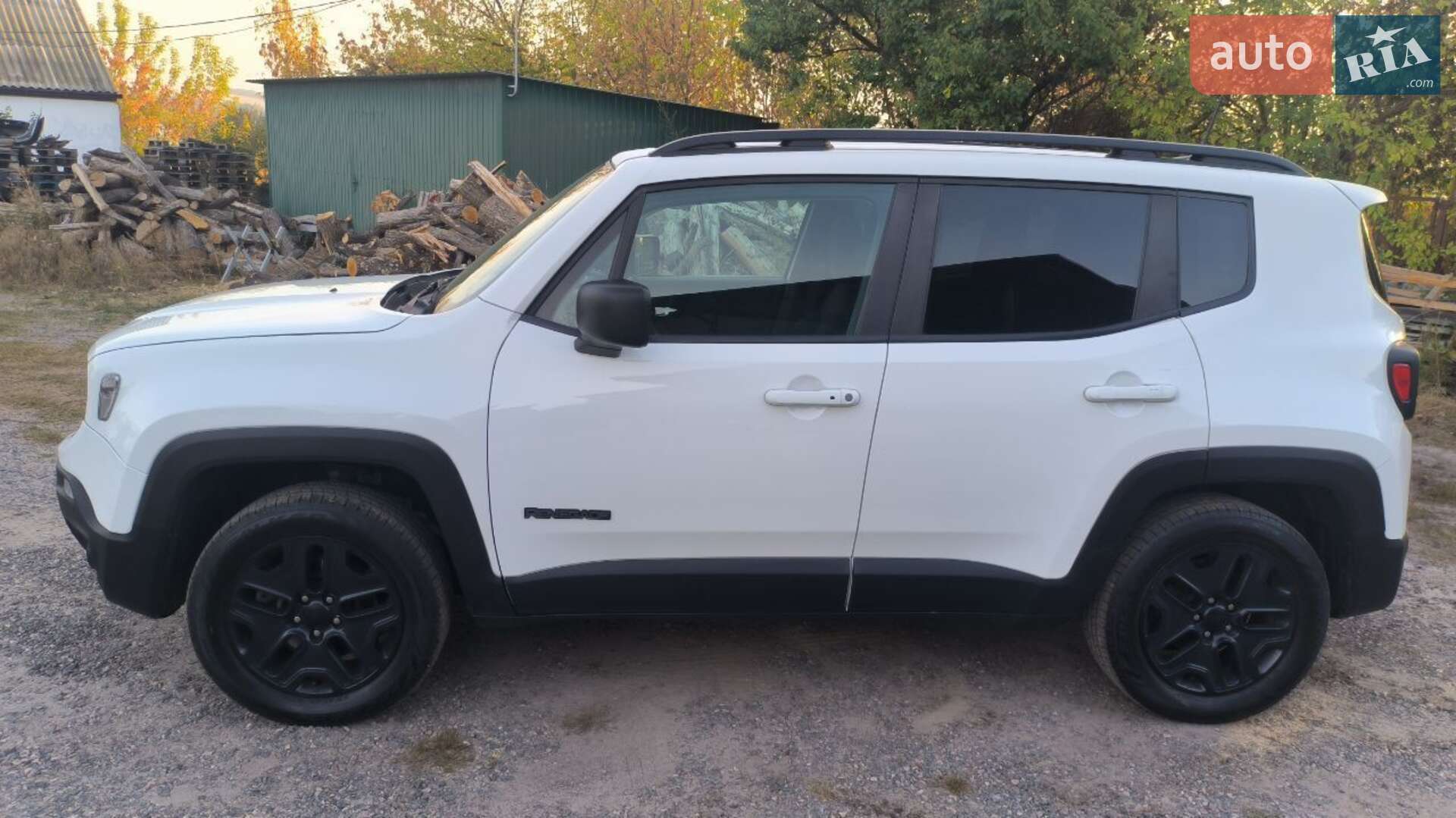 Jeep Renegade 2018 VIN ZACCJBAB6JPH52528 фото оголошення 10 з 49