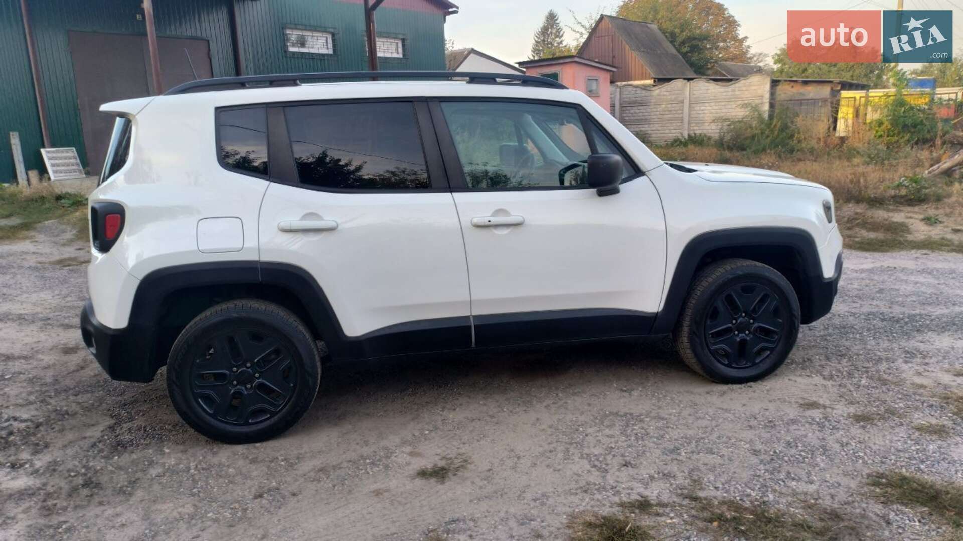 Jeep Renegade 2018 VIN ZACCJBAB6JPH52528 фото оголошення 21 з 49