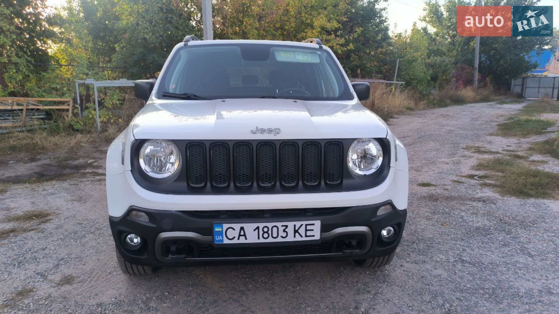 Jeep Renegade 2018 VIN ZACCJBAB6JPH52528 фото оголошення 28 з 49