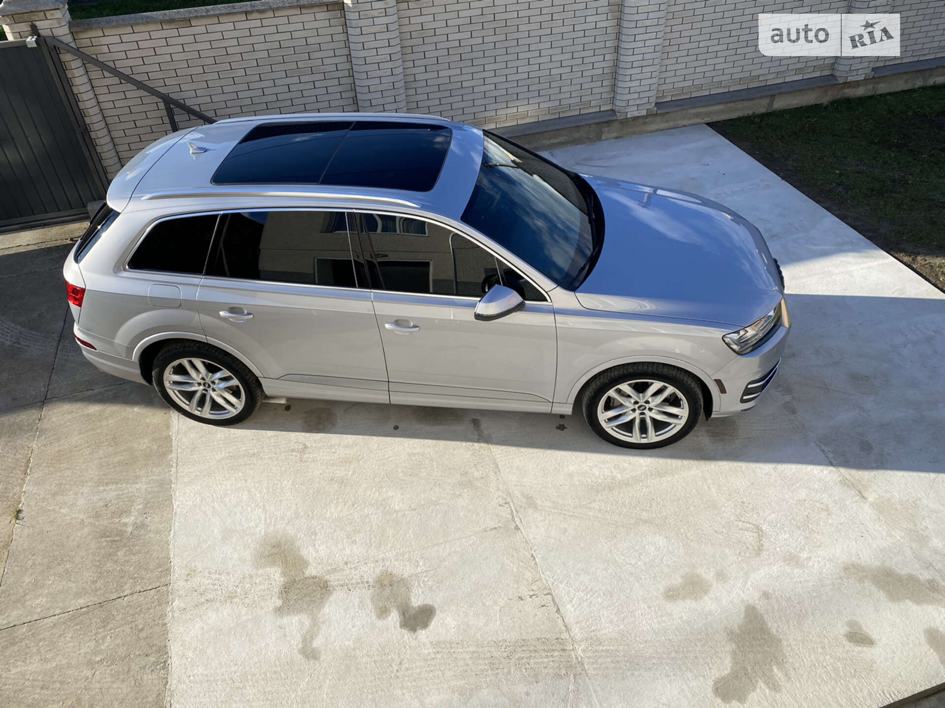 Audi Q7 2018 VIN WA1VAAF78JD044085 фото оголошення 3 з 45