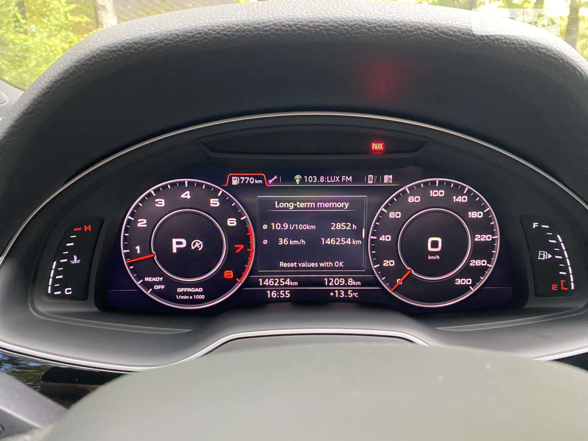 Audi Q7 2018 VIN WA1VAAF78JD044085 фото оголошення 4 з 45