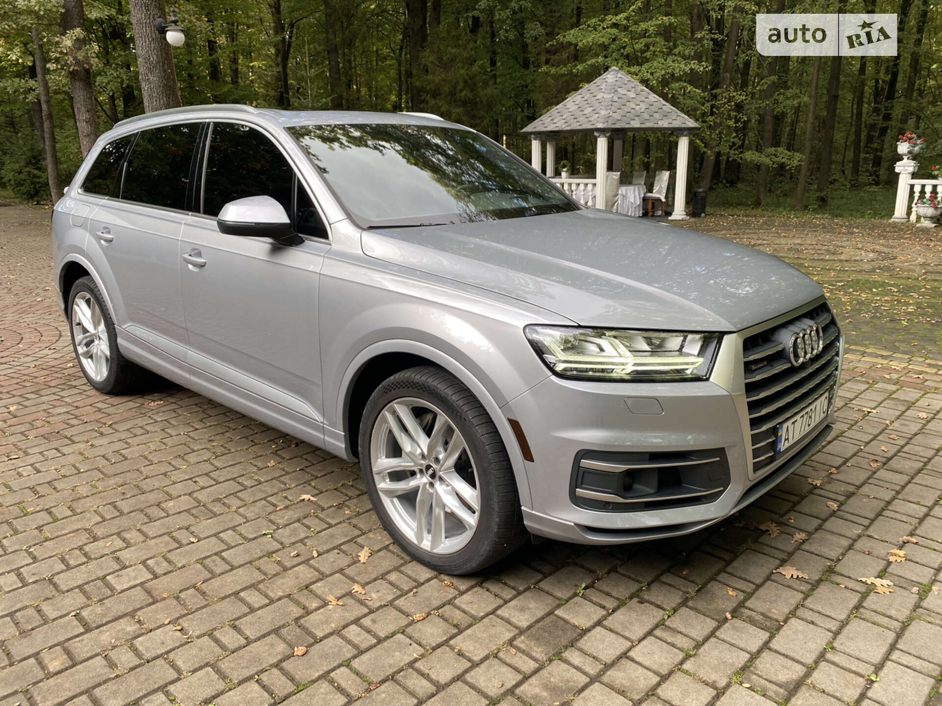 Audi Q7 2018 VIN WA1VAAF78JD044085 фото оголошення 14 з 45