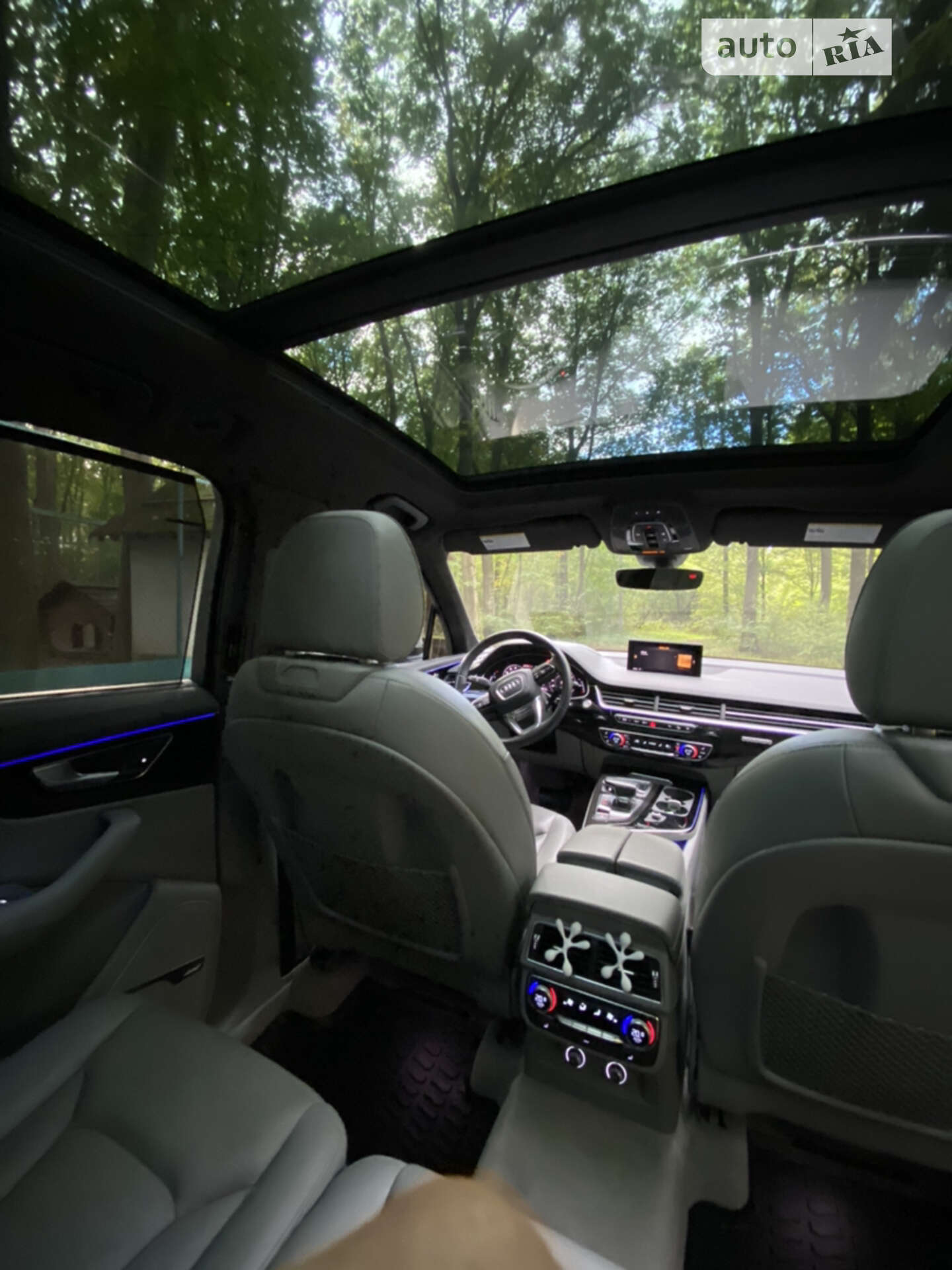 Audi Q7 2018 VIN WA1VAAF78JD044085 фото оголошення 25 з 45