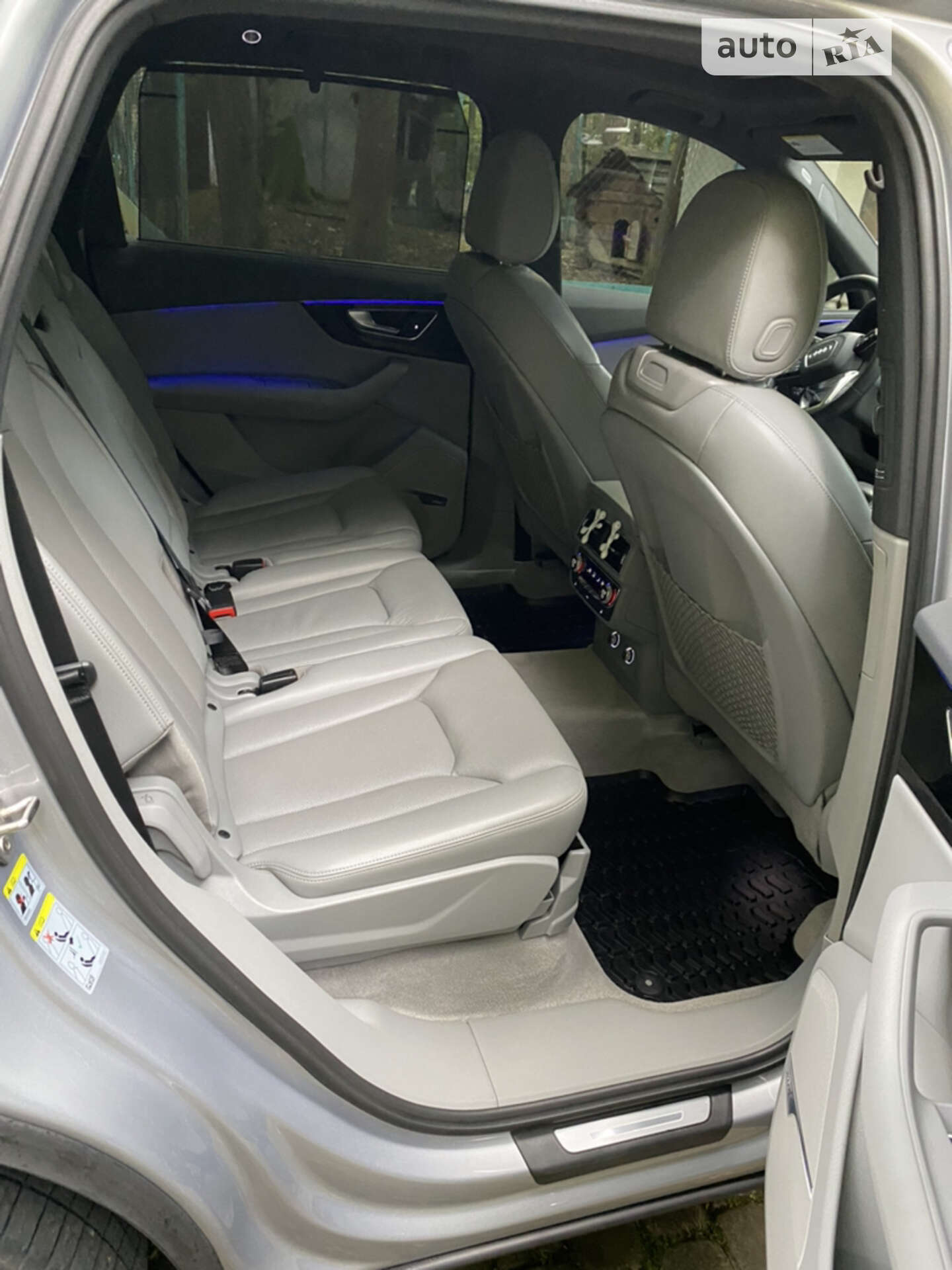 Audi Q7 2018 VIN WA1VAAF78JD044085 фото оголошення 35 з 45