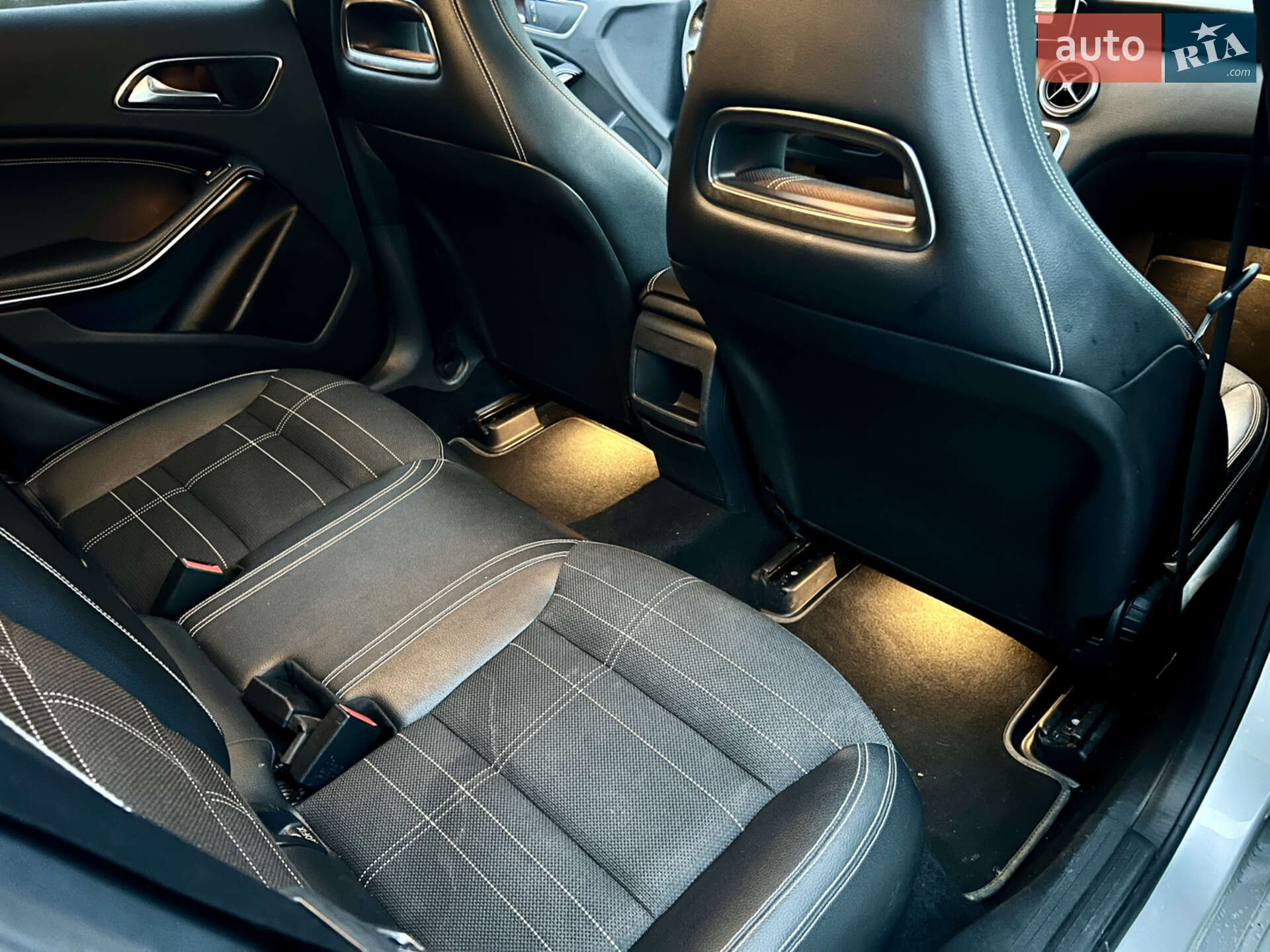 Mercedes-Benz A-Class 2015 VIN WDD1760431J373247 фото оголошення 30 з 46