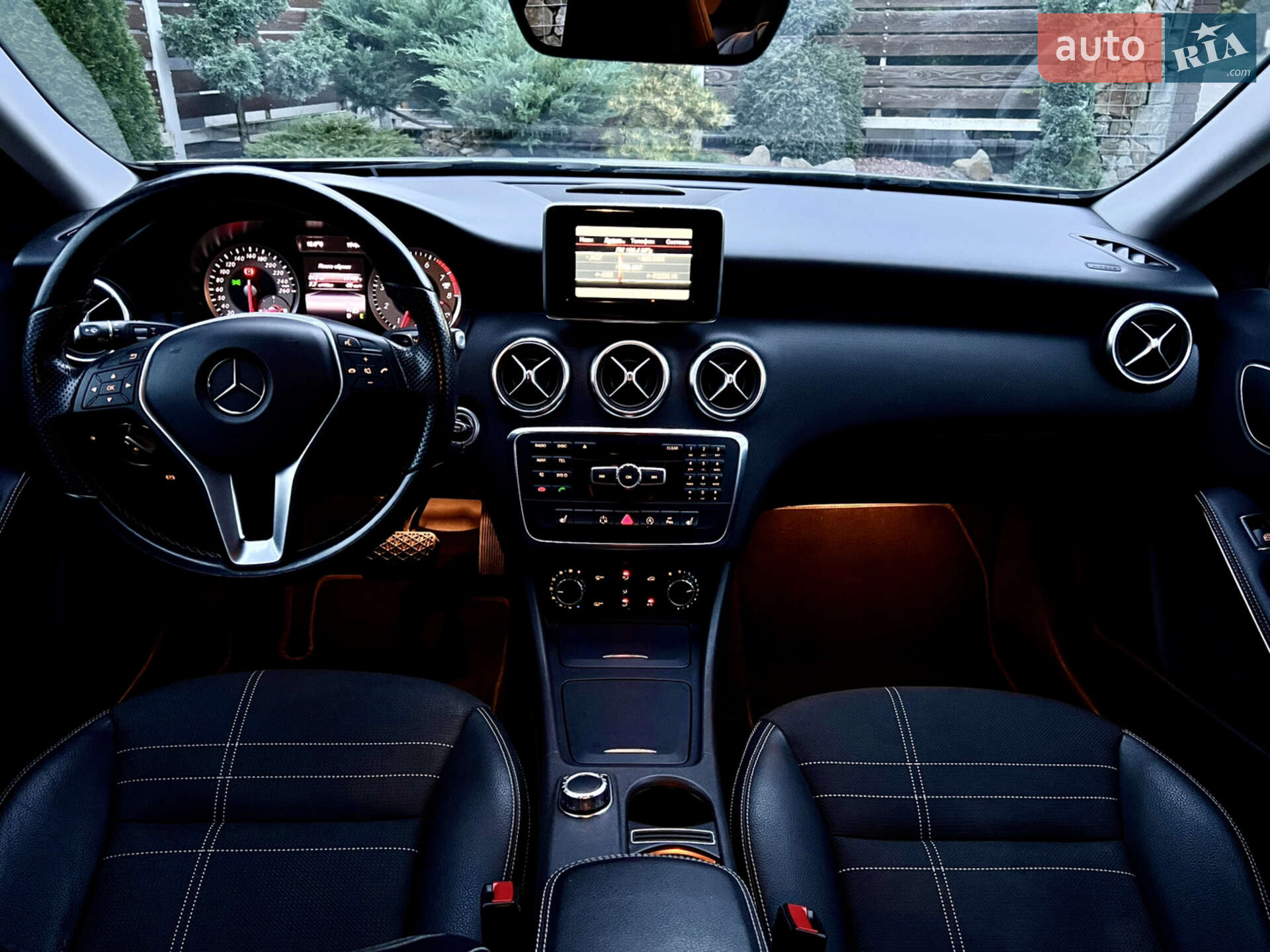Mercedes-Benz A-Class 2015 VIN WDD1760431J373247 фото оголошення 33 з 46