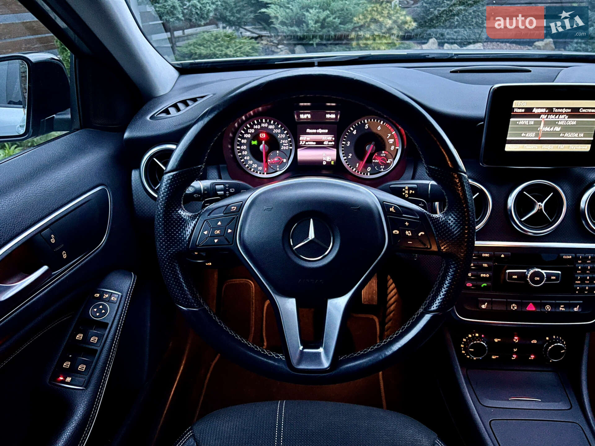 Mercedes-Benz A-Class 2015 VIN WDD1760431J373247 фото оголошення 34 з 46
