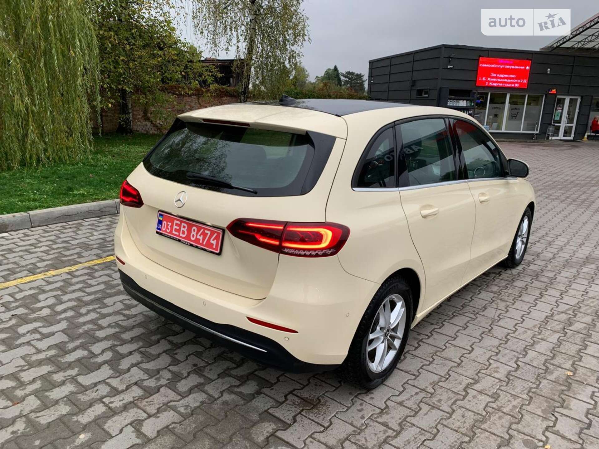 Mercedes-Benz B-Class 2019 VIN WDD2470031J083595 фото оголошення 8 з 25