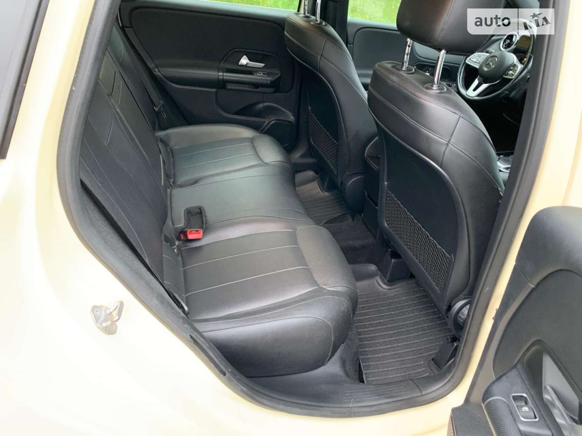 Mercedes-Benz B-Class 2019 VIN WDD2470031J083595 фото оголошення 21 з 25