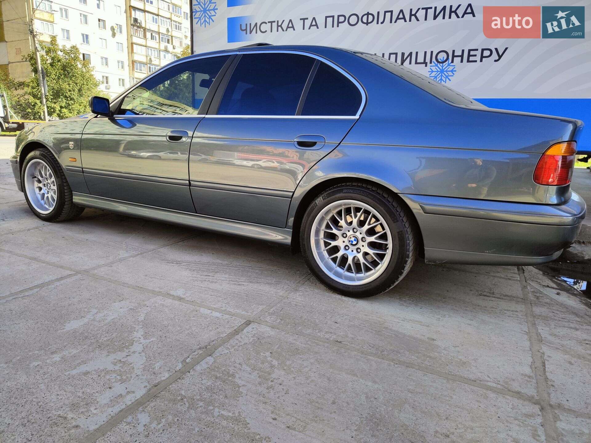 BMW 5 Series 2003 VIN WBADT21060GZ16673 фото оголошення 2 з 44