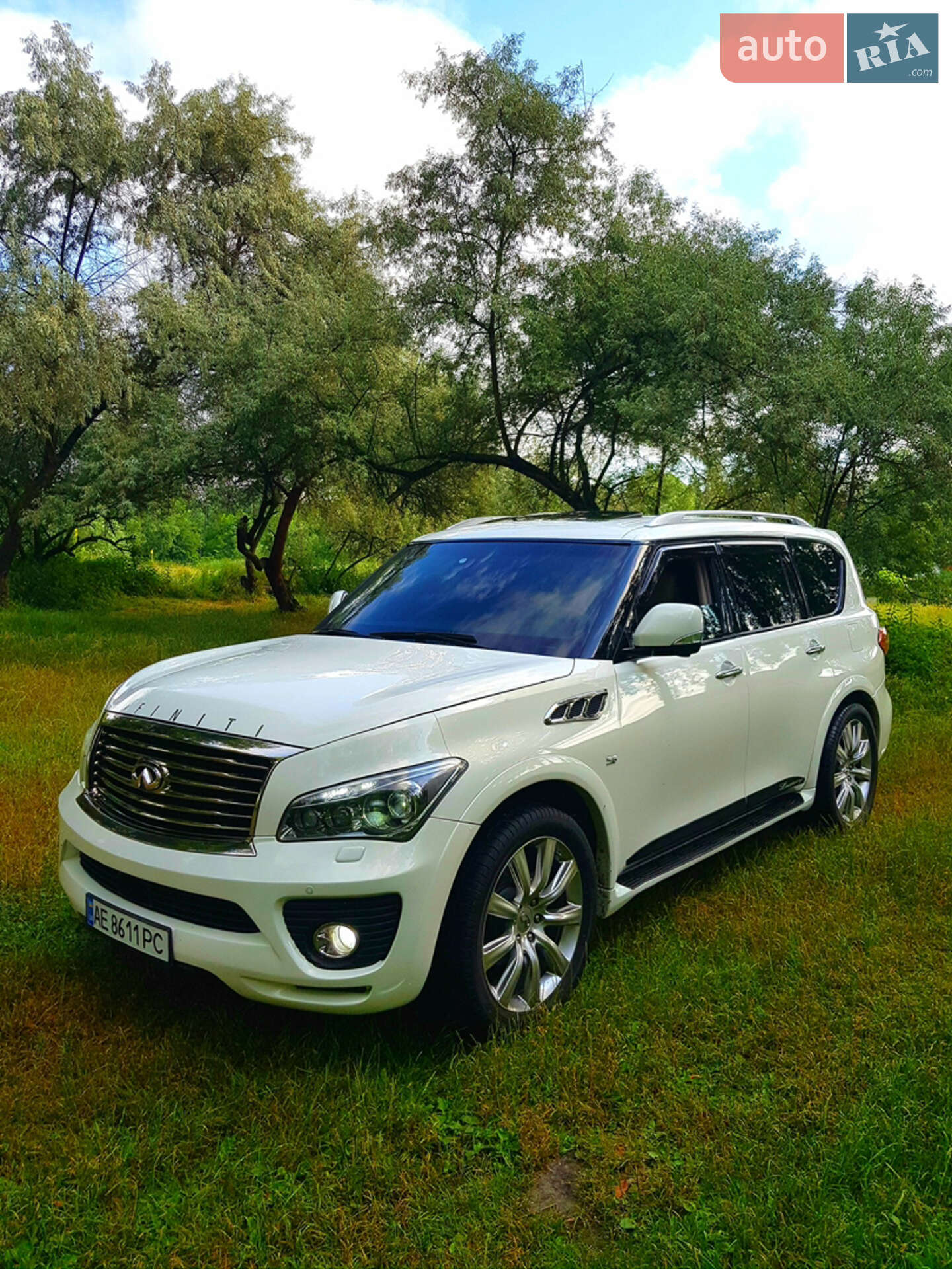 Infiniti QX56 2011 VIN JN1JANZ62U0001087 фото оголошення 18 з 19