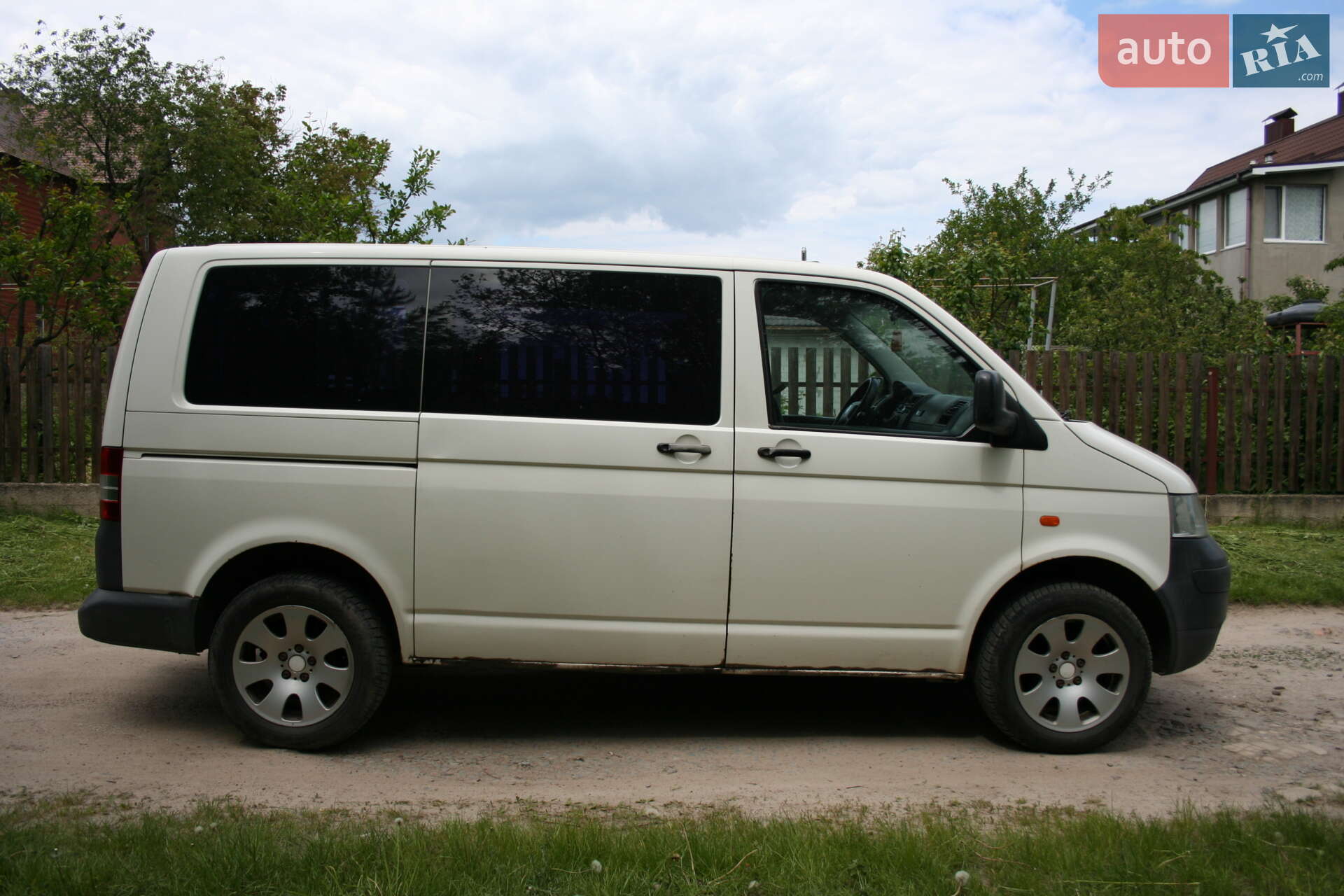 Volkswagen Transporter 2005 VIN WV2ZZZ7HZ6H063659 фото оголошення 5 з 11
