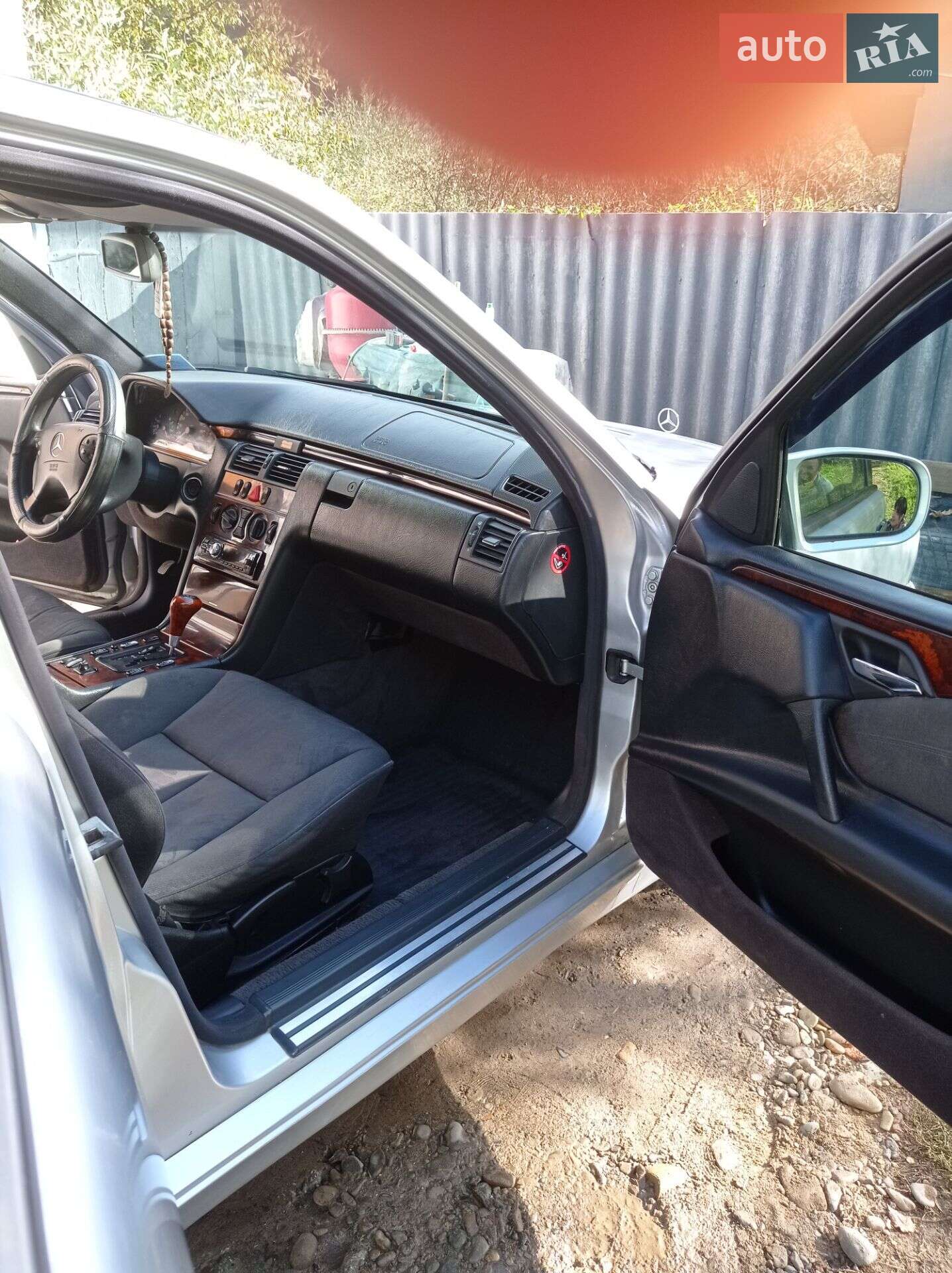 Mercedes-Benz E-Class 1997 VIN WDB1240421C050487 фото оголошення 6 з 9