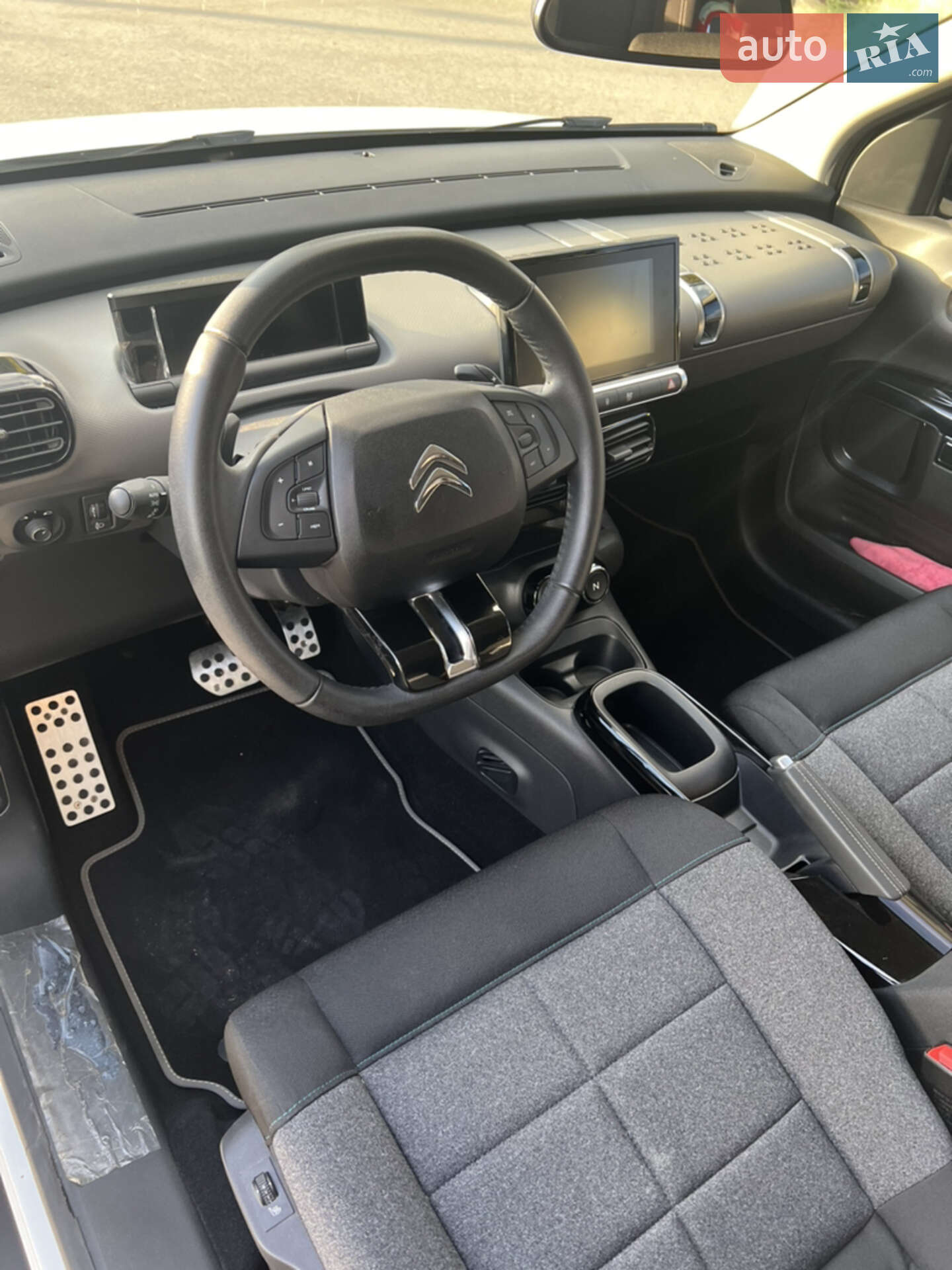 Citroen C4 Cactus 2018 VIN VF70BBHYHKE500294 фото оголошення 14 з 43