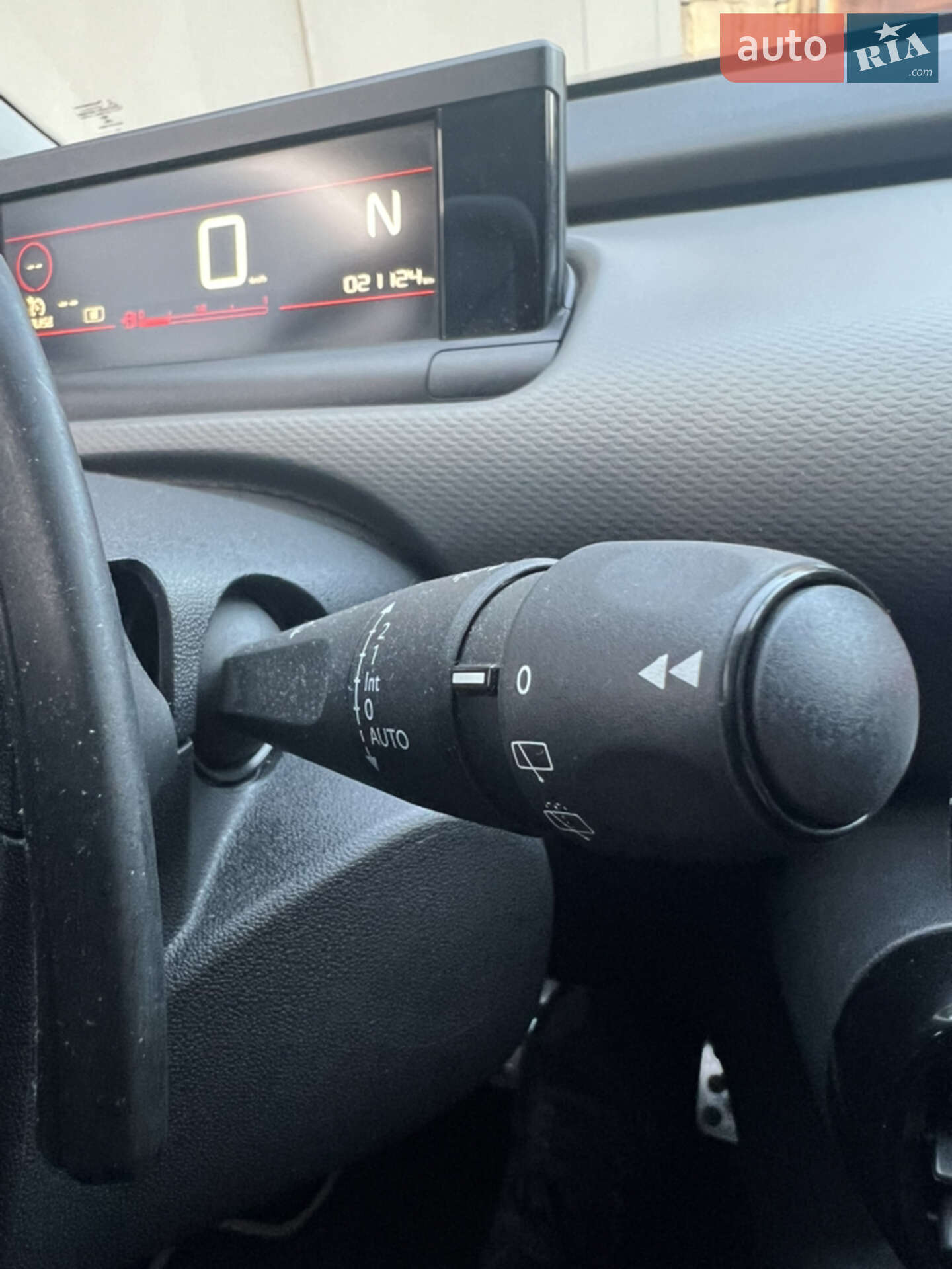 Citroen C4 Cactus 2018 VIN VF70BBHYHKE500294 фото оголошення 18 з 43