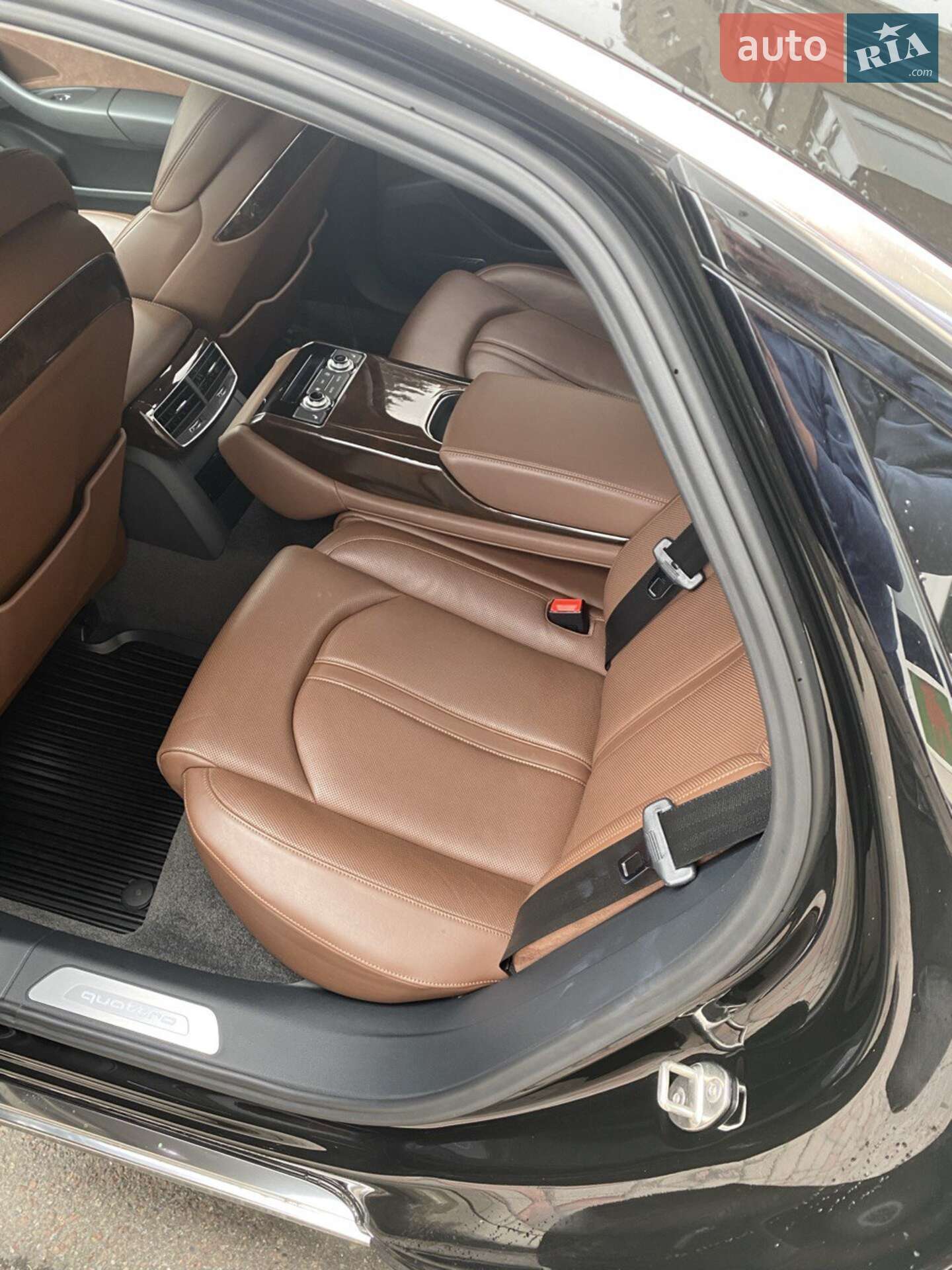 Audi A8 2015 VIN WAUZZZ4H8GN008312 фото оголошення 5 з 6