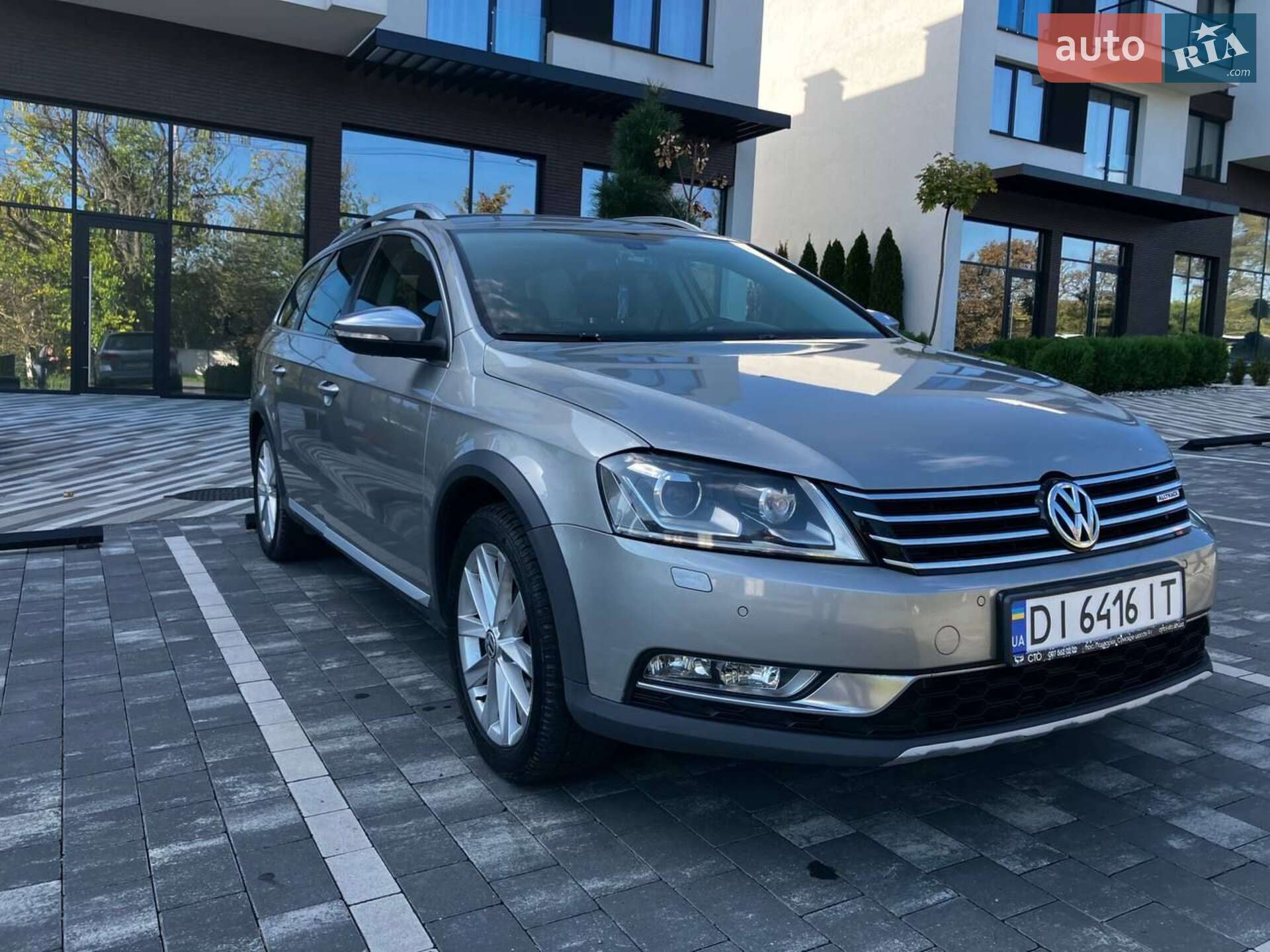 Volkswagen Passat Alltrack 2012 VIN WVWZZZ3CZDE046071 фото оголошення 2 з 23