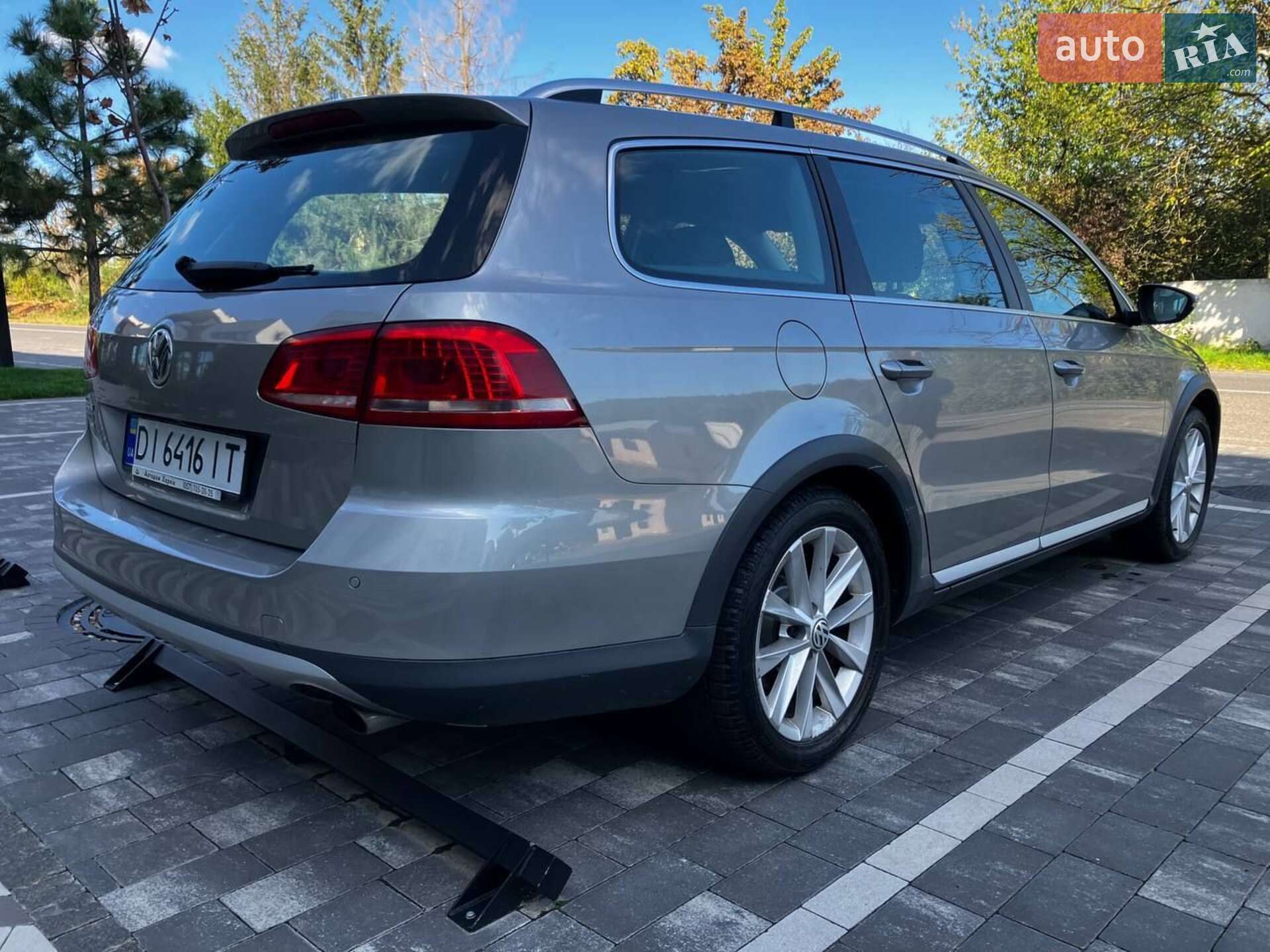 Volkswagen Passat Alltrack 2012 VIN WVWZZZ3CZDE046071 фото оголошення 4 з 23