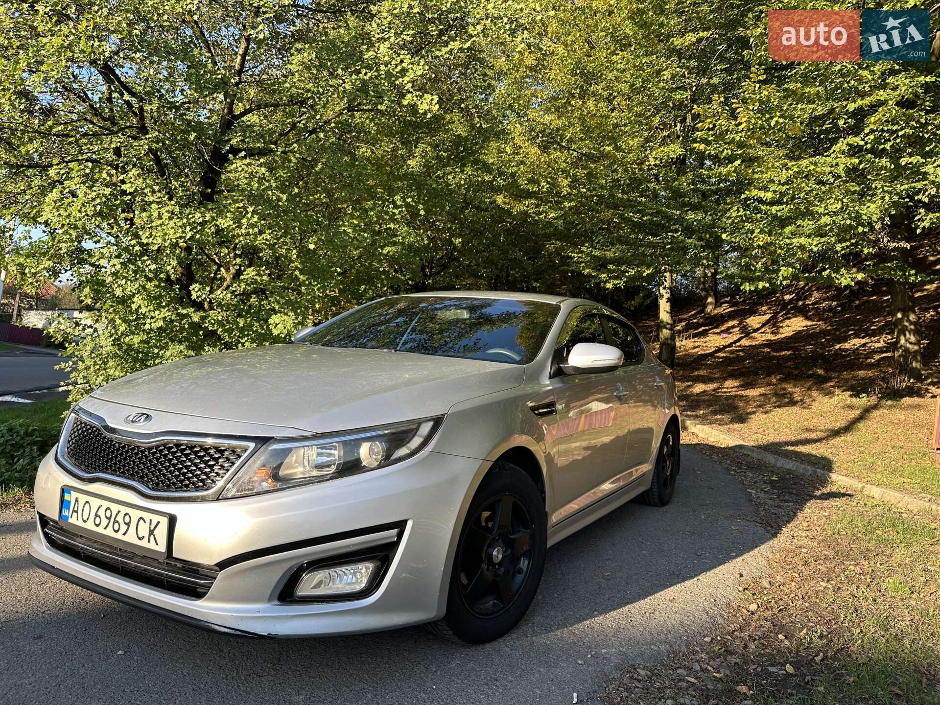 Kia K5 2014 VIN KNAGN418BEA522156 фото оголошення 2 з 10