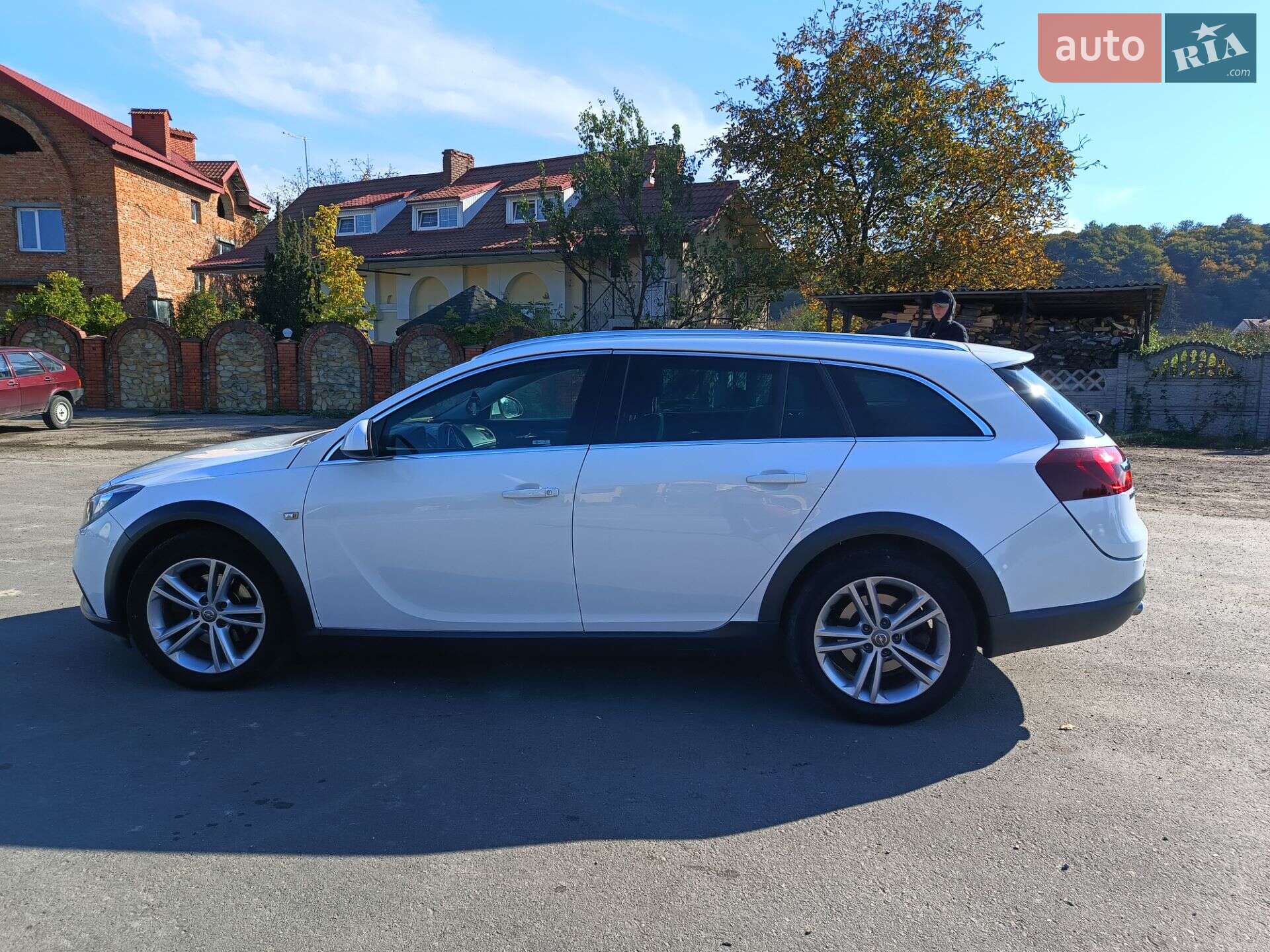 Opel Insignia 2015 VIN W0LGT8E19G1020708 фото оголошення 2 з 15