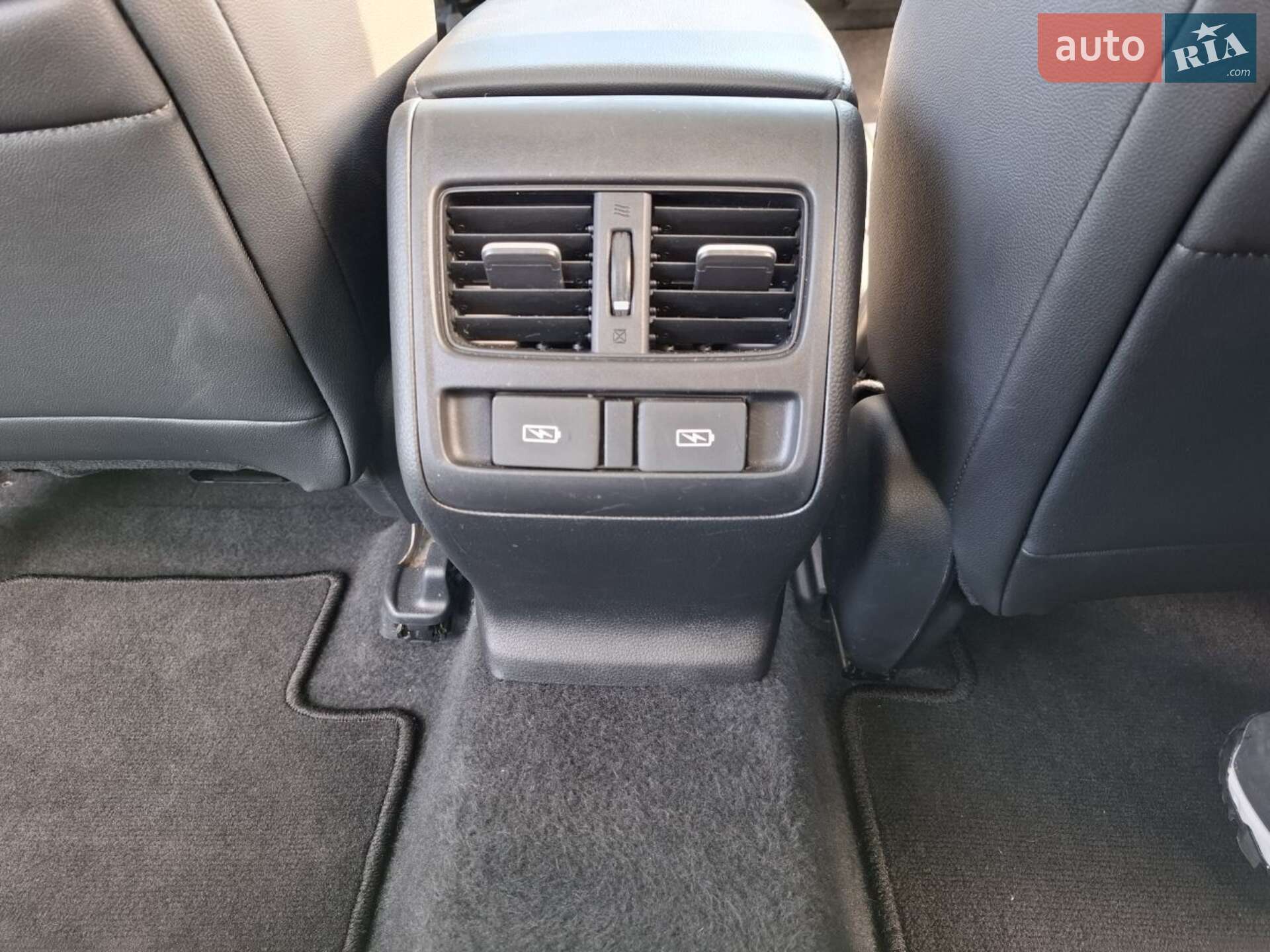 Honda Accord 2021 VIN 1HGCV3F58MA015270 фото оголошення 16 з 28