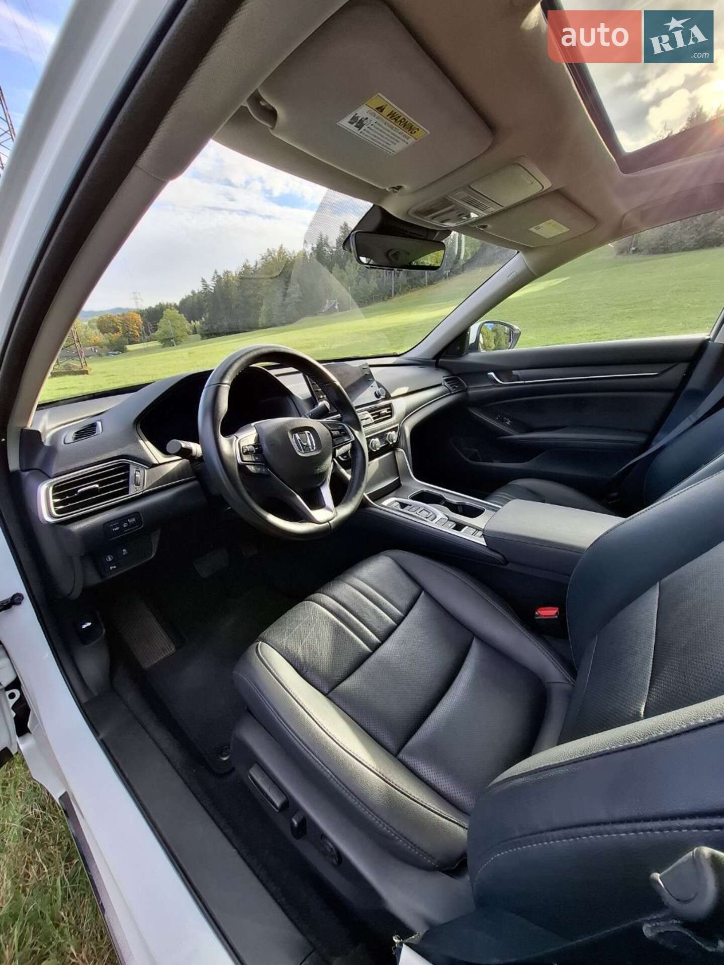 Honda Accord 2021 VIN 1HGCV3F58MA015270 фото оголошення 21 з 28