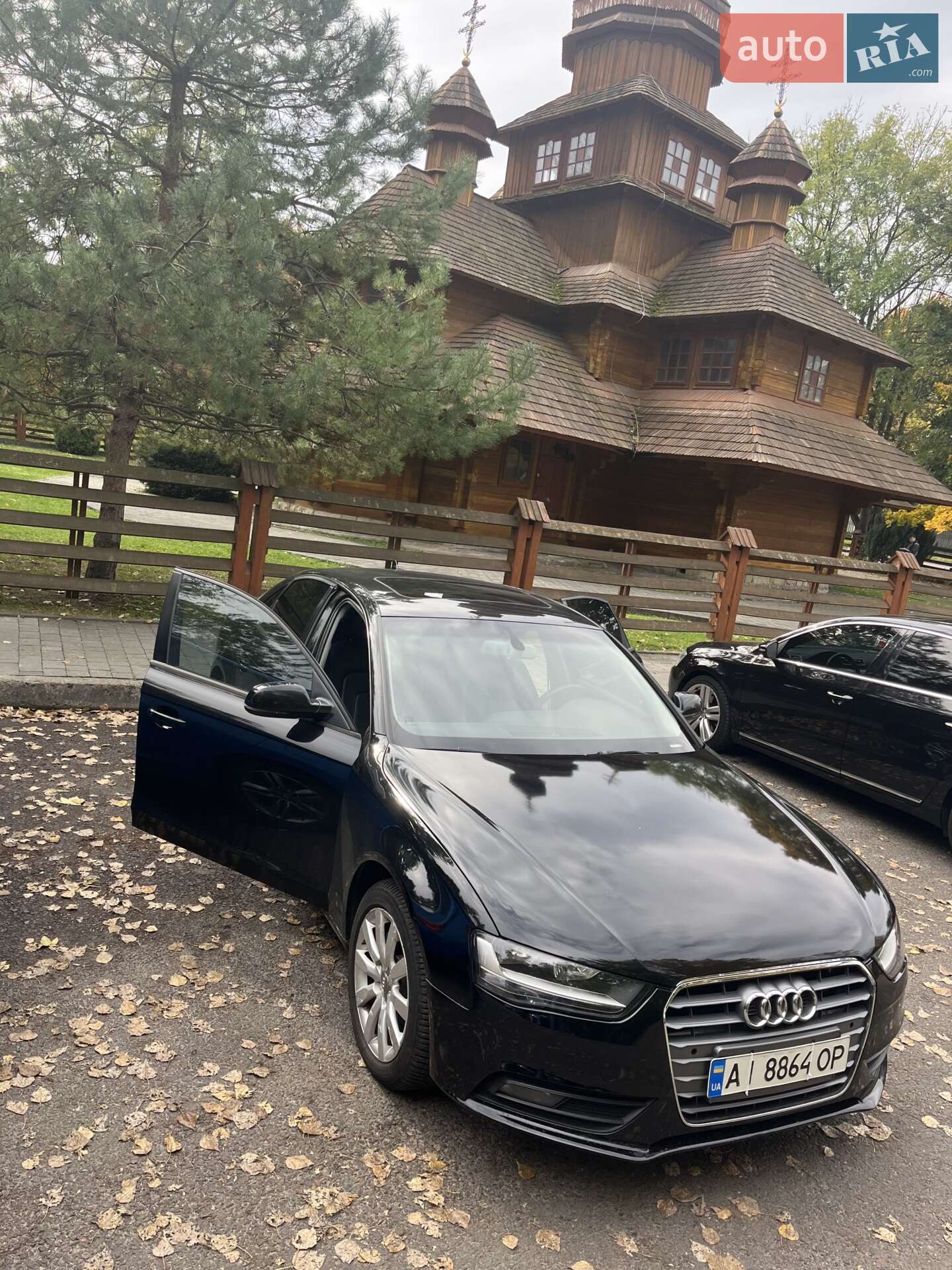 Audi A4 2013 VIN WAUAFAFL4EN003680 фото оголошення 3 з 8