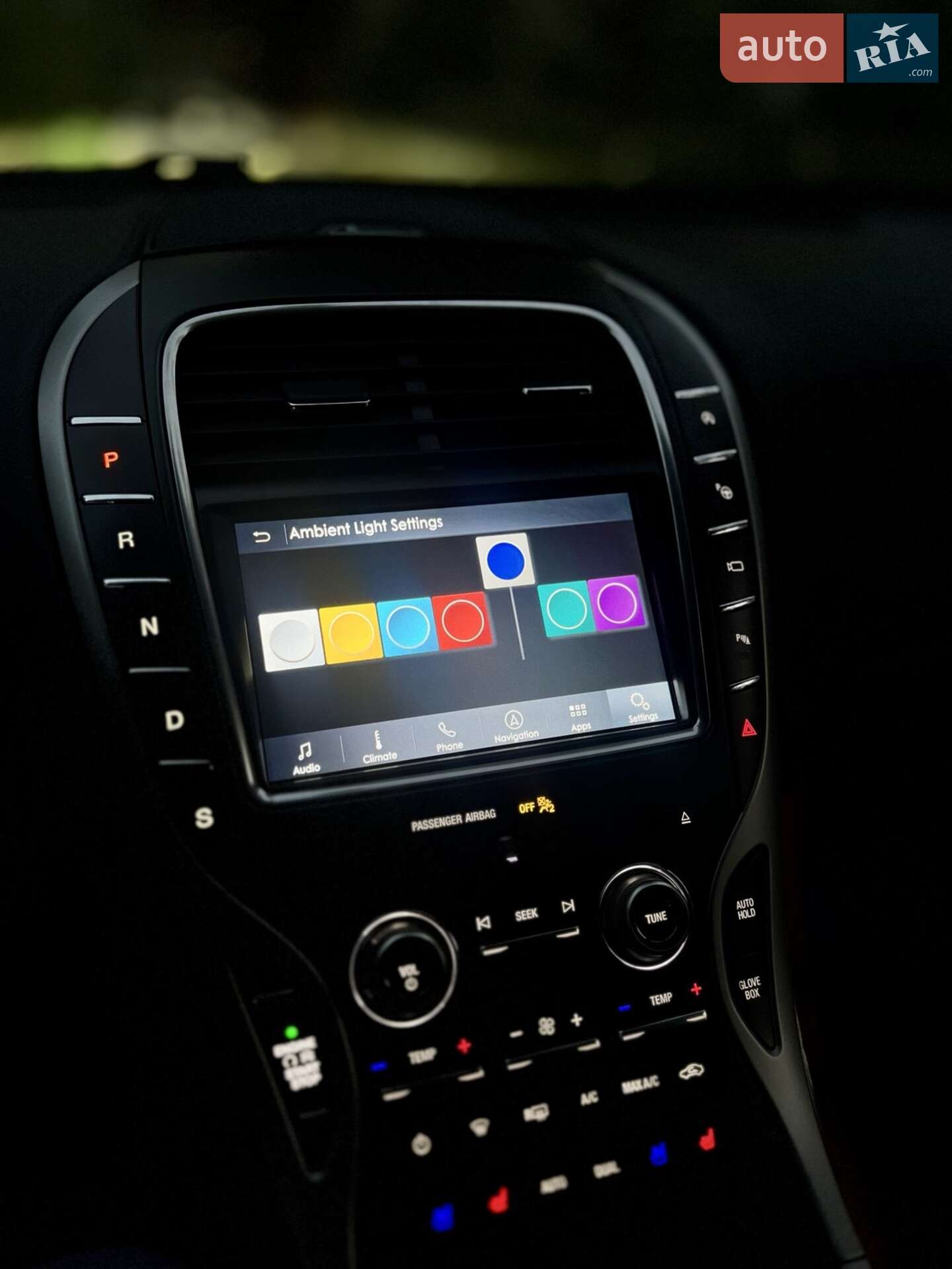 Lincoln Nautilus 2019 VIN 2LMPJ6L97KBL40949 фото оголошення 44 з 47