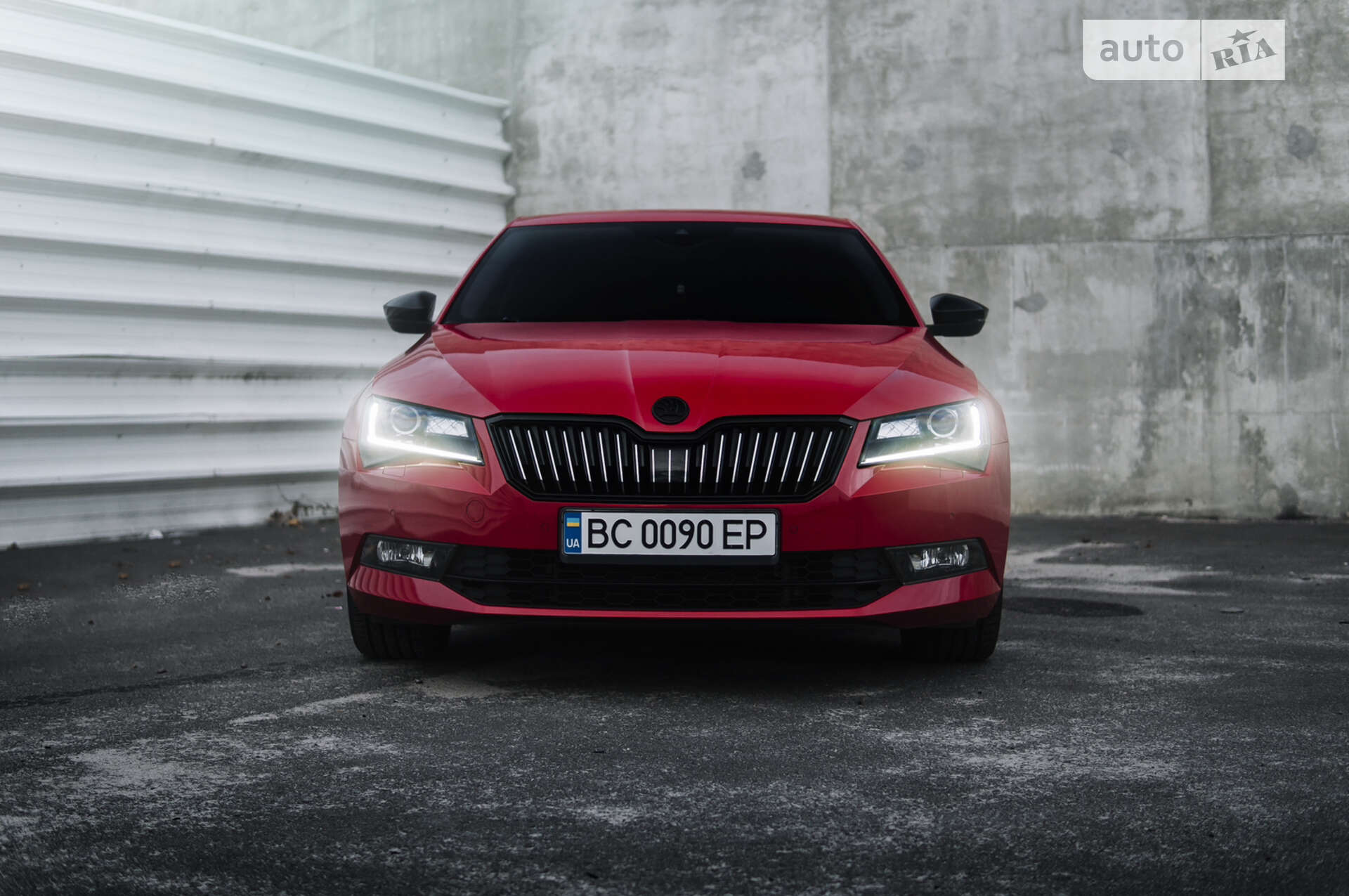 SKODA SUPERB 2019 VIN TMBCJ7NP4K7073987 фото оголошення 5 з 40