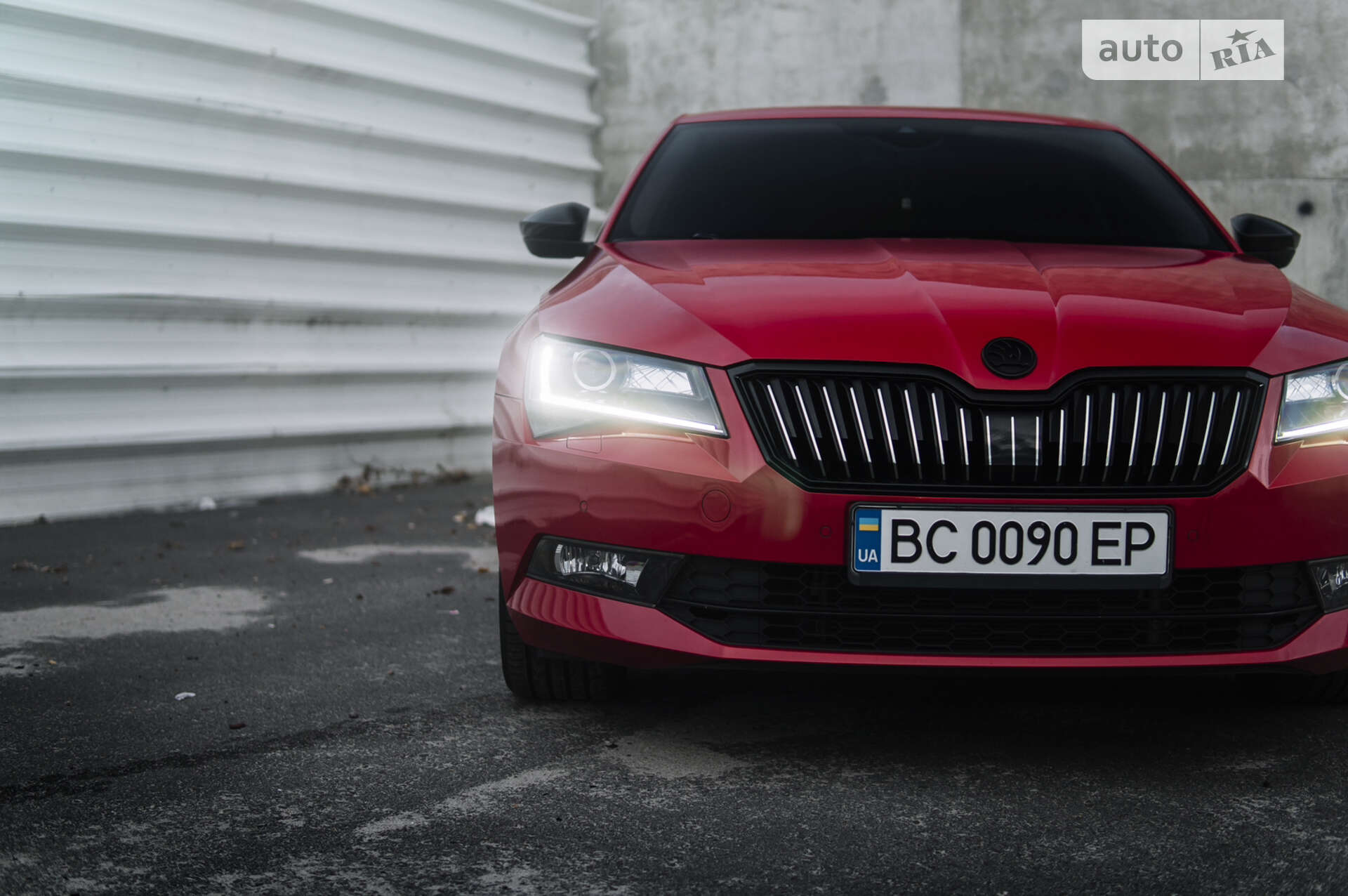 SKODA SUPERB 2019 VIN TMBCJ7NP4K7073987 фото оголошення 6 з 40
