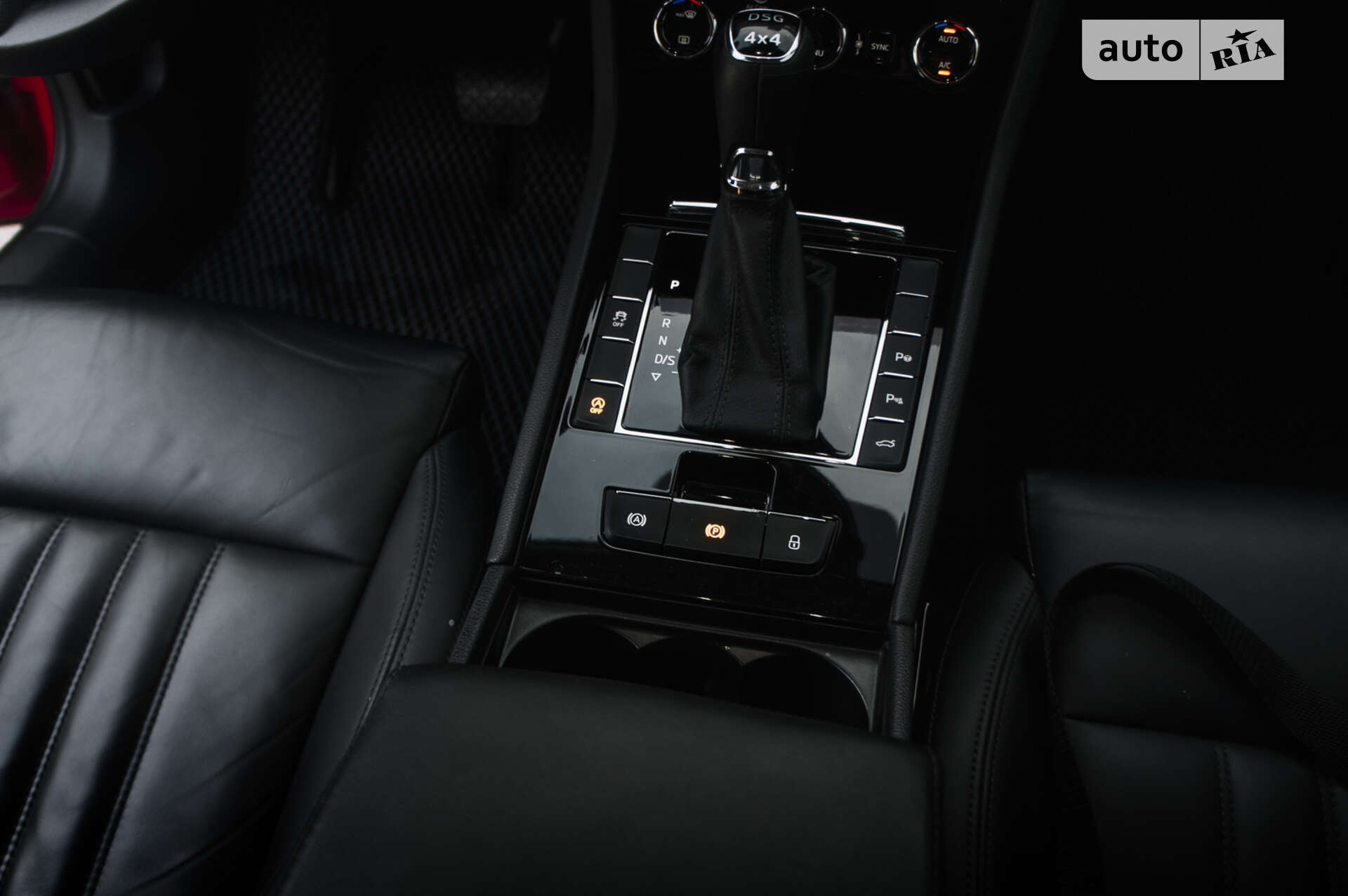SKODA SUPERB 2019 VIN TMBCJ7NP4K7073987 фото оголошення 37 з 40