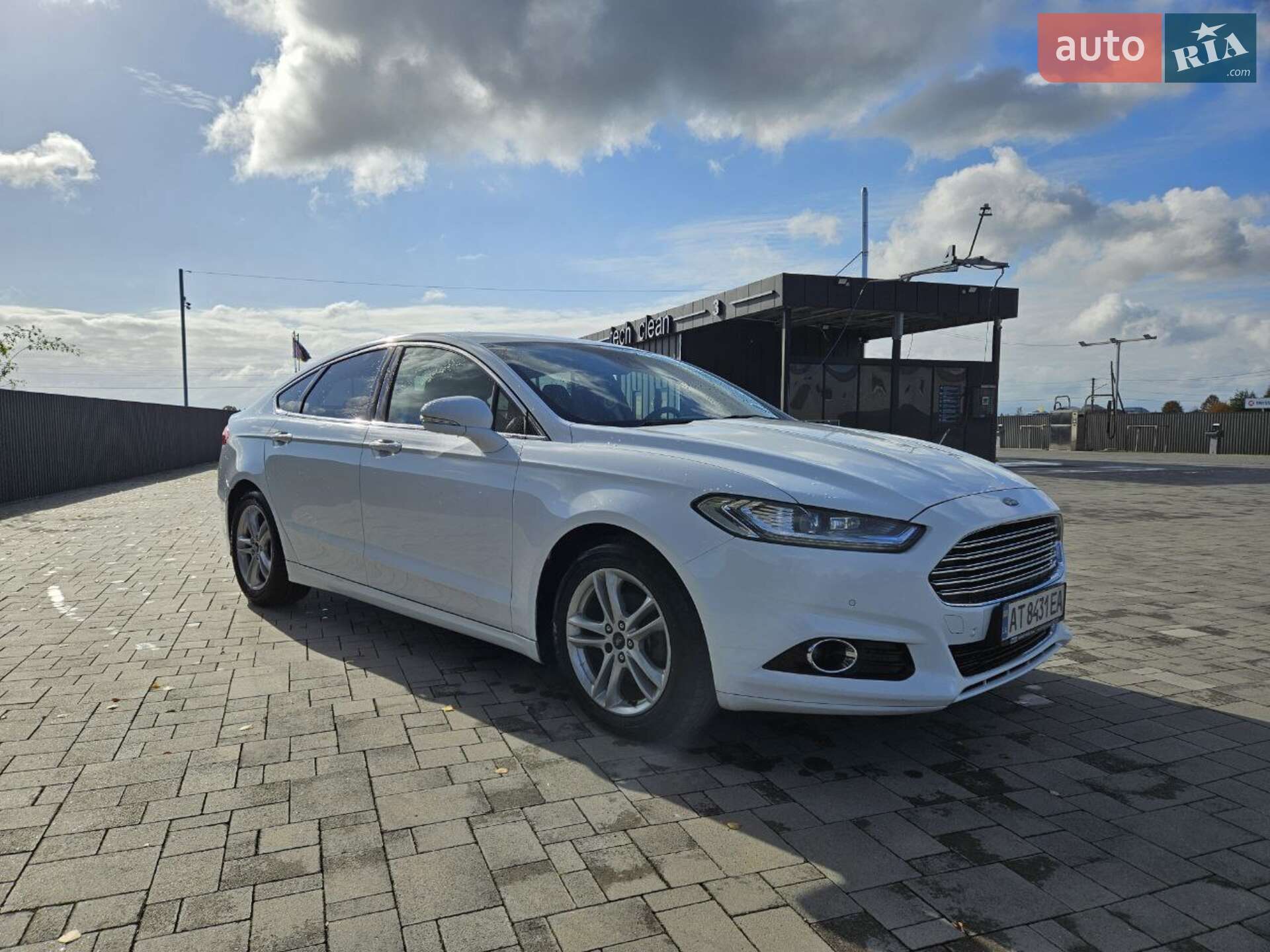 Ford Mondeo 2017 VIN WF0EXXWPCEHA38748 фото оголошення 15 з 29