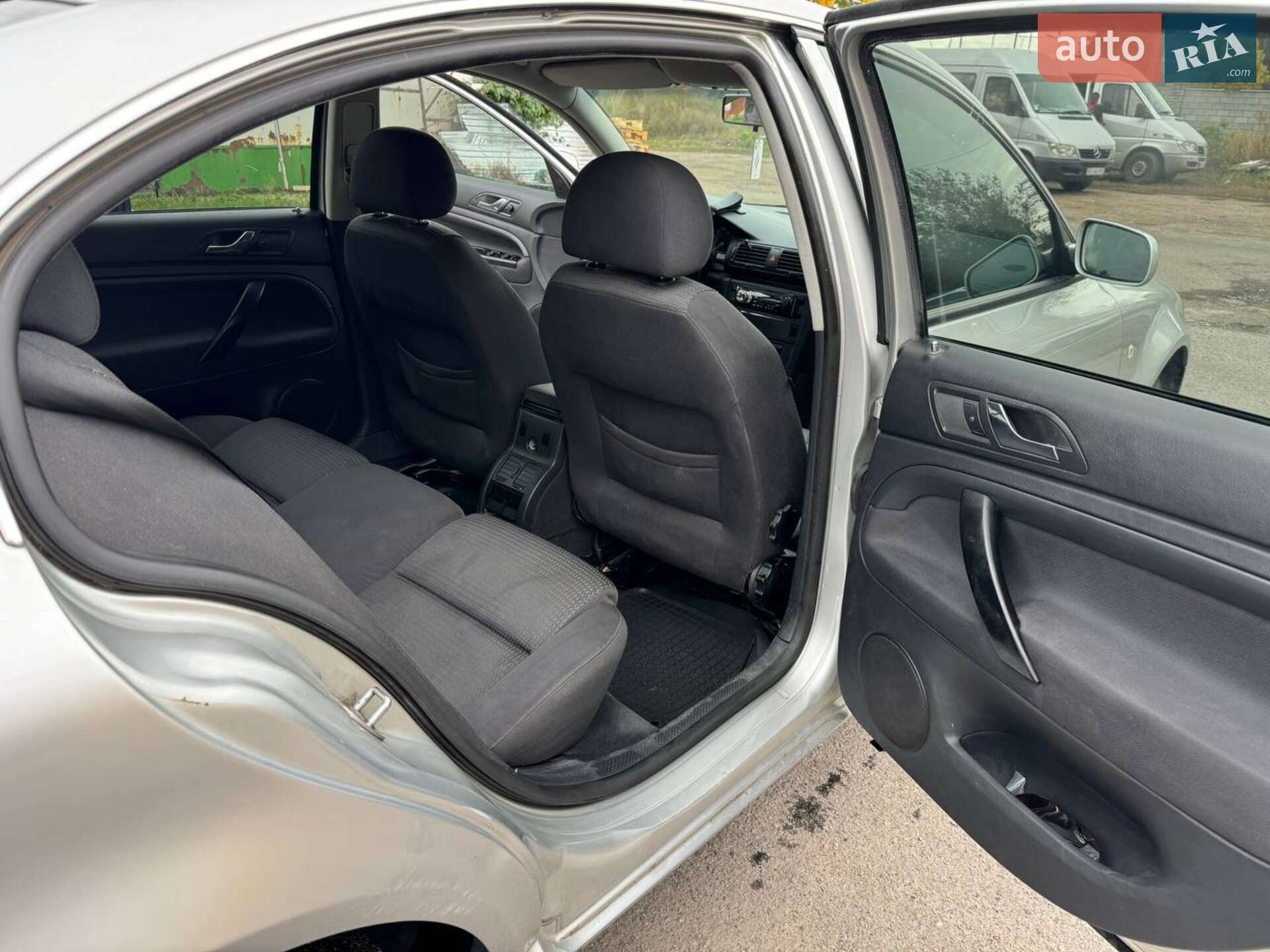 Skoda Superb 2006 VIN TMBDL23U96B047382 фото оголошення 3 з 19