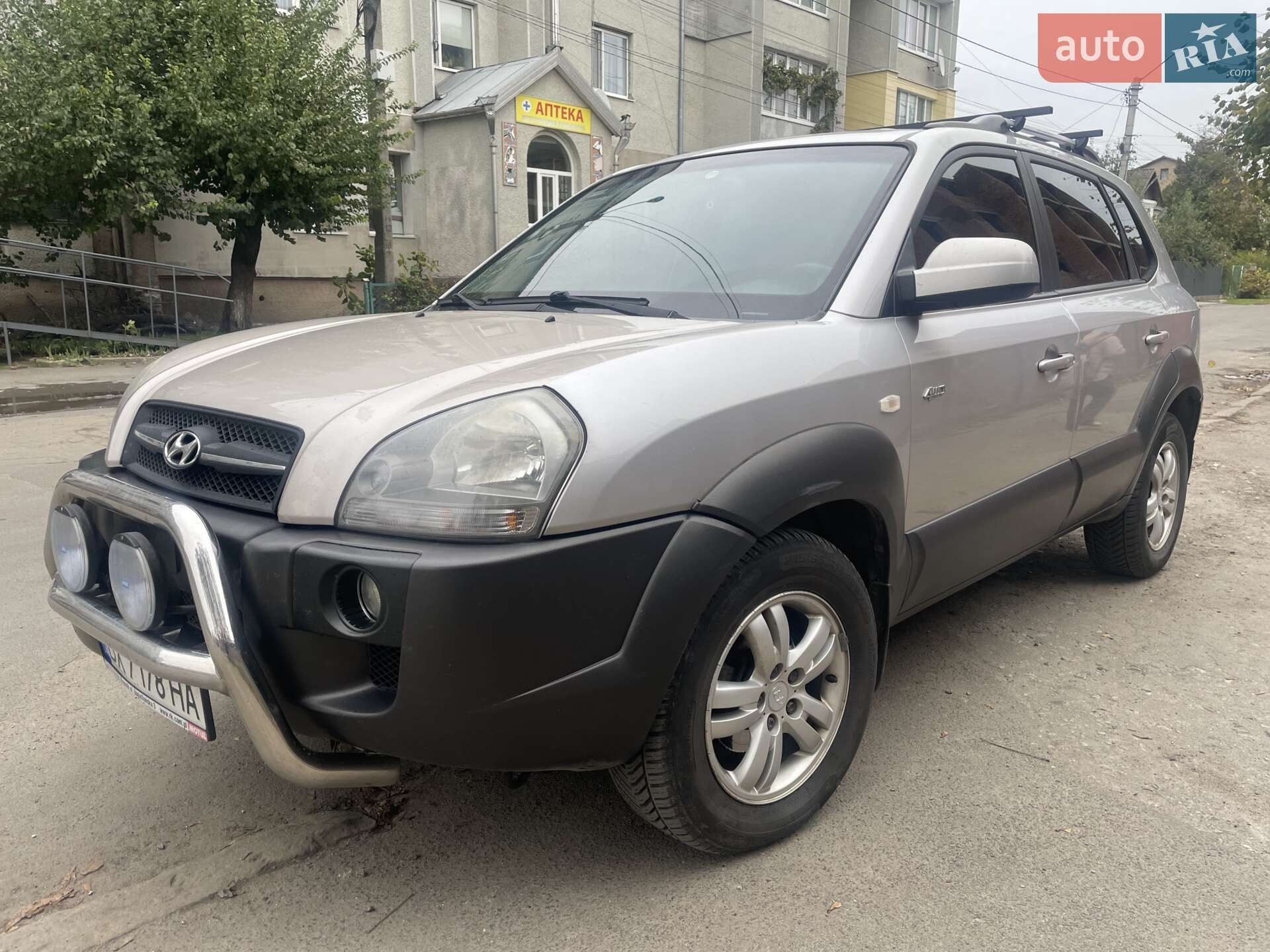 Hyundai Tucson 2005 VIN KMHJN81VP6U327146 фото оголошення 3 з 18