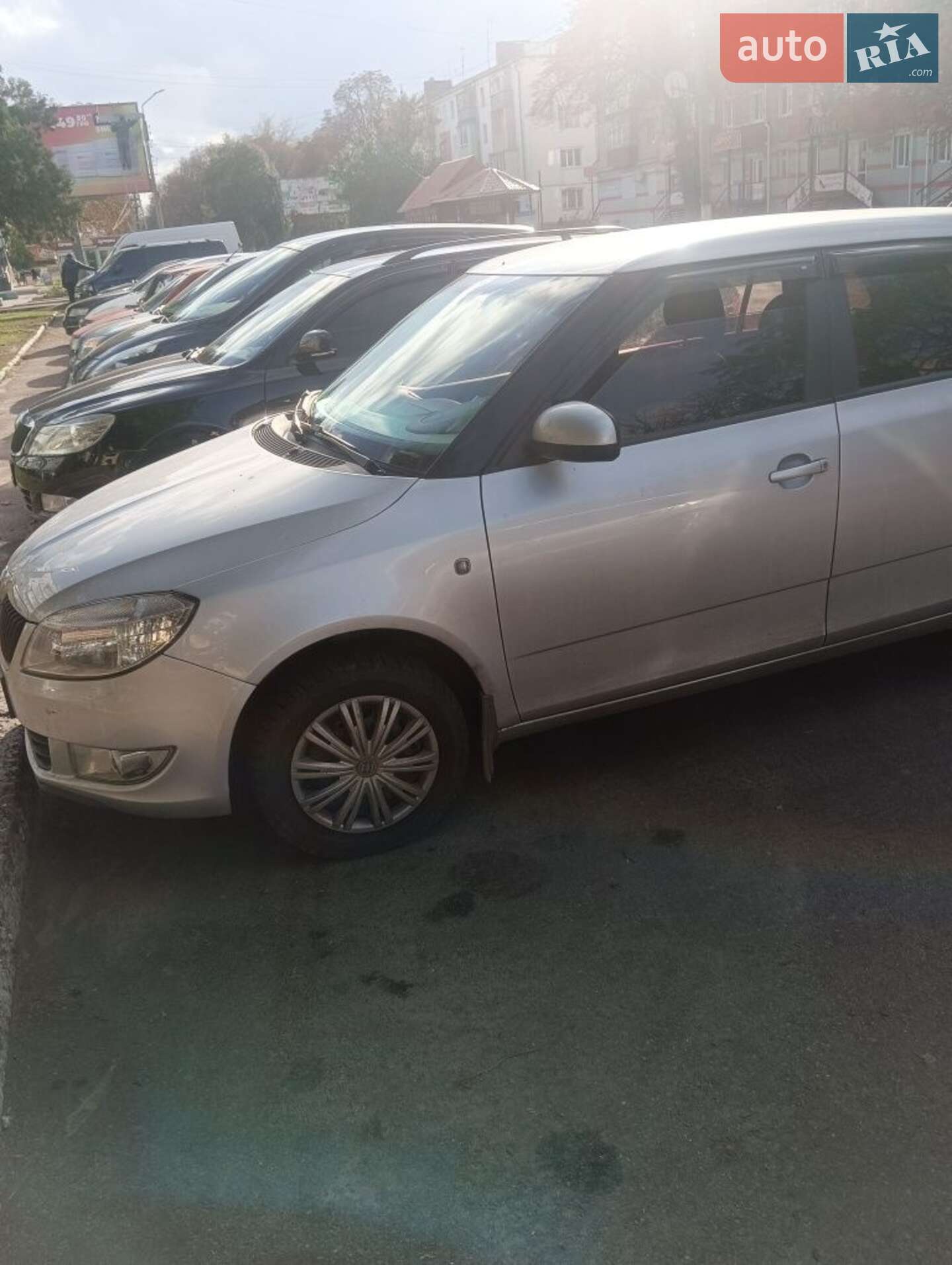 Skoda Fabia 2013 VIN TMBJC25J9EB500954 фото оголошення 4 з 6