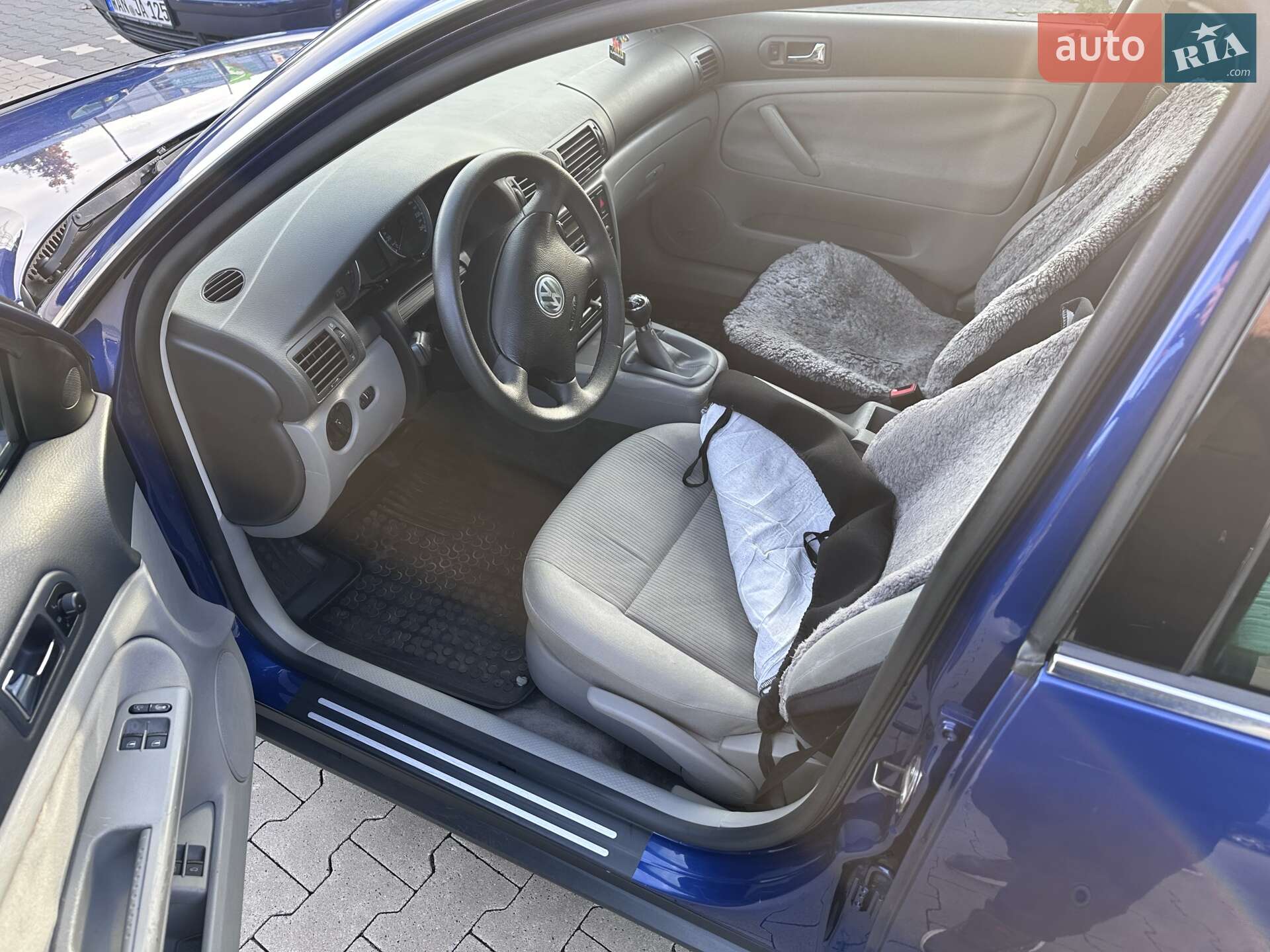 Volkswagen Passat 2003 VIN WVWZZZ3BZ4E174641 фото оголошення 4 з 26