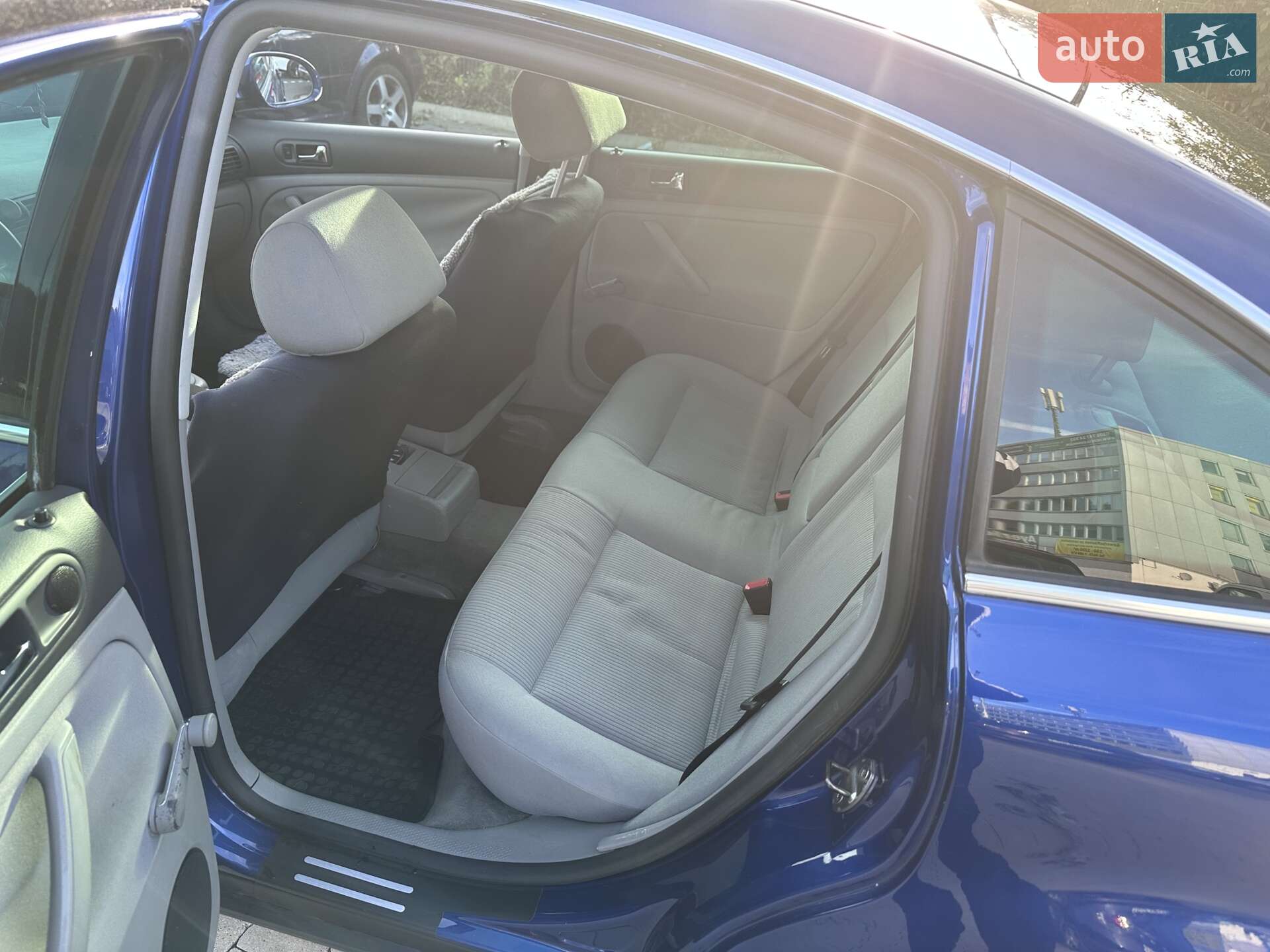 Volkswagen Passat 2003 VIN WVWZZZ3BZ4E174641 фото оголошення 3 з 26
