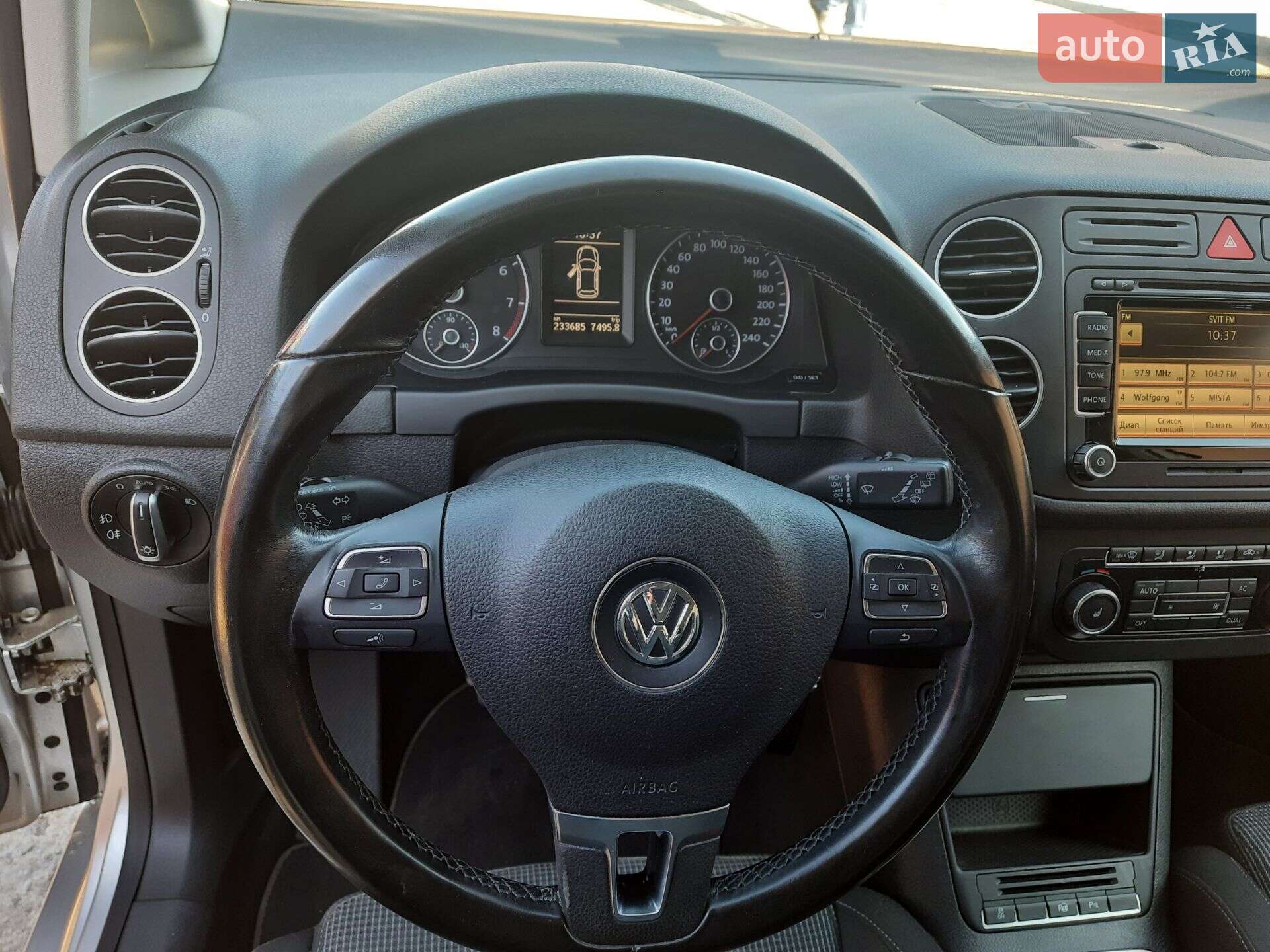 Volkswagen Golf Plus 2011 VIN WVWZZZ1KZCW510160 фото оголошення 10 з 22
