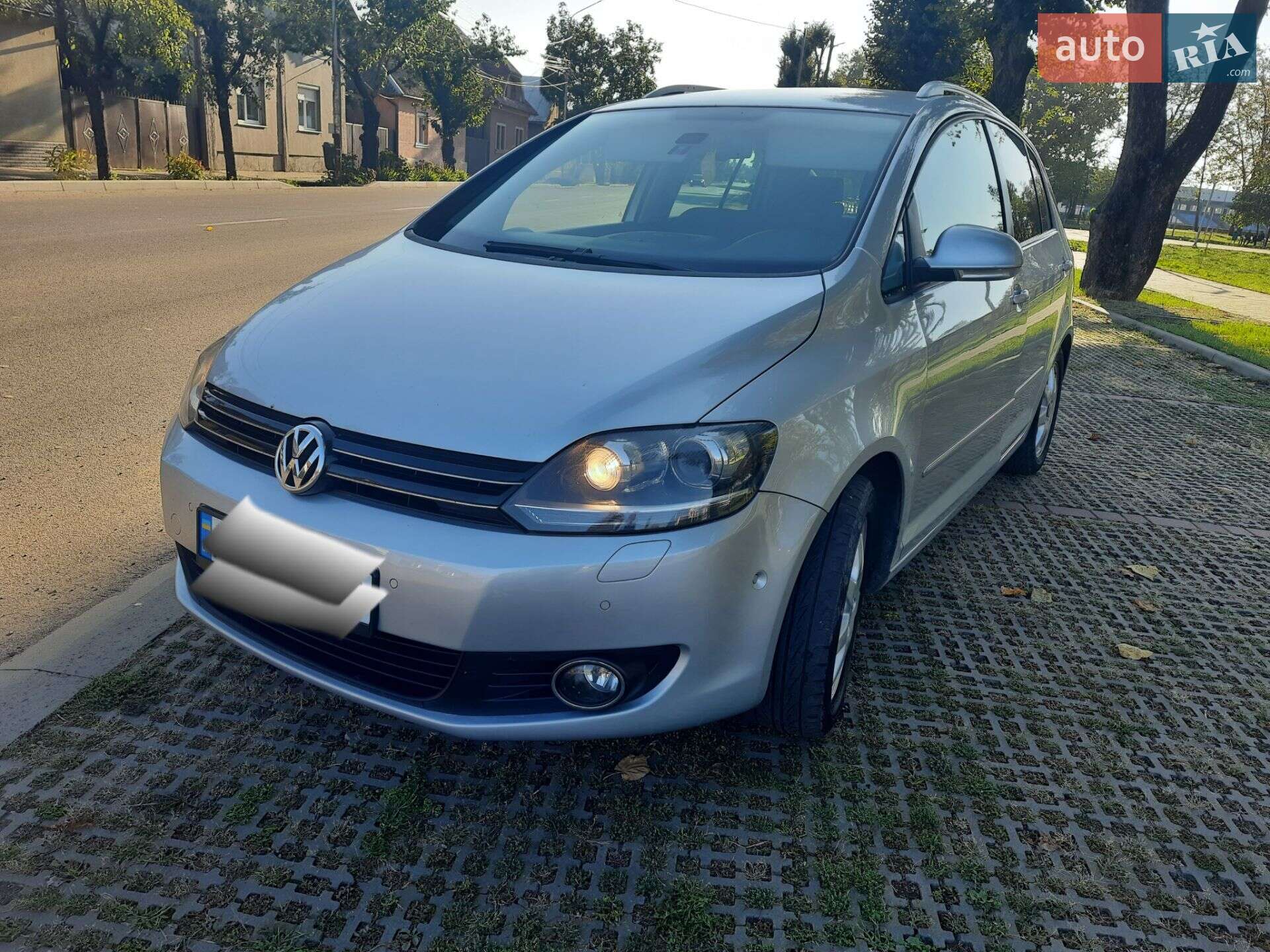 Volkswagen Golf Plus 2011 VIN WVWZZZ1KZCW510160 фото оголошення 8 з 22