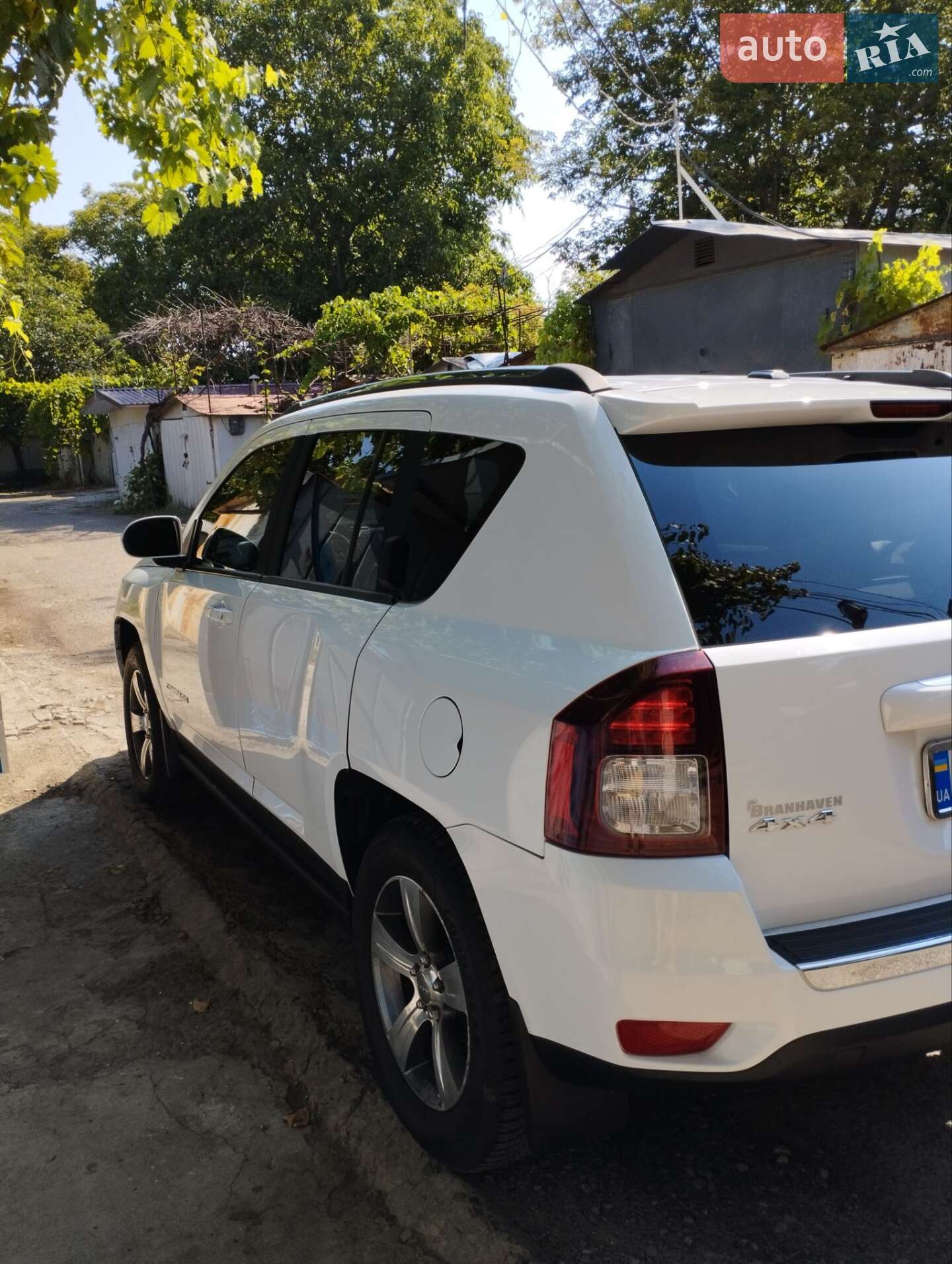 Jeep Compass 2016 VIN 1C4NJDEB5GD663846 фото оголошення 3 з 20