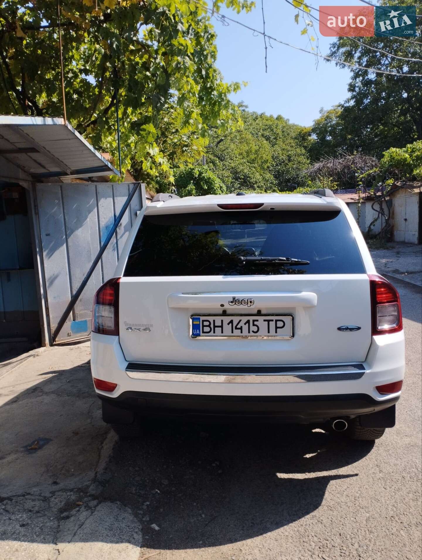 Jeep Compass 2016 VIN 1C4NJDEB5GD663846 фото оголошення 5 з 20