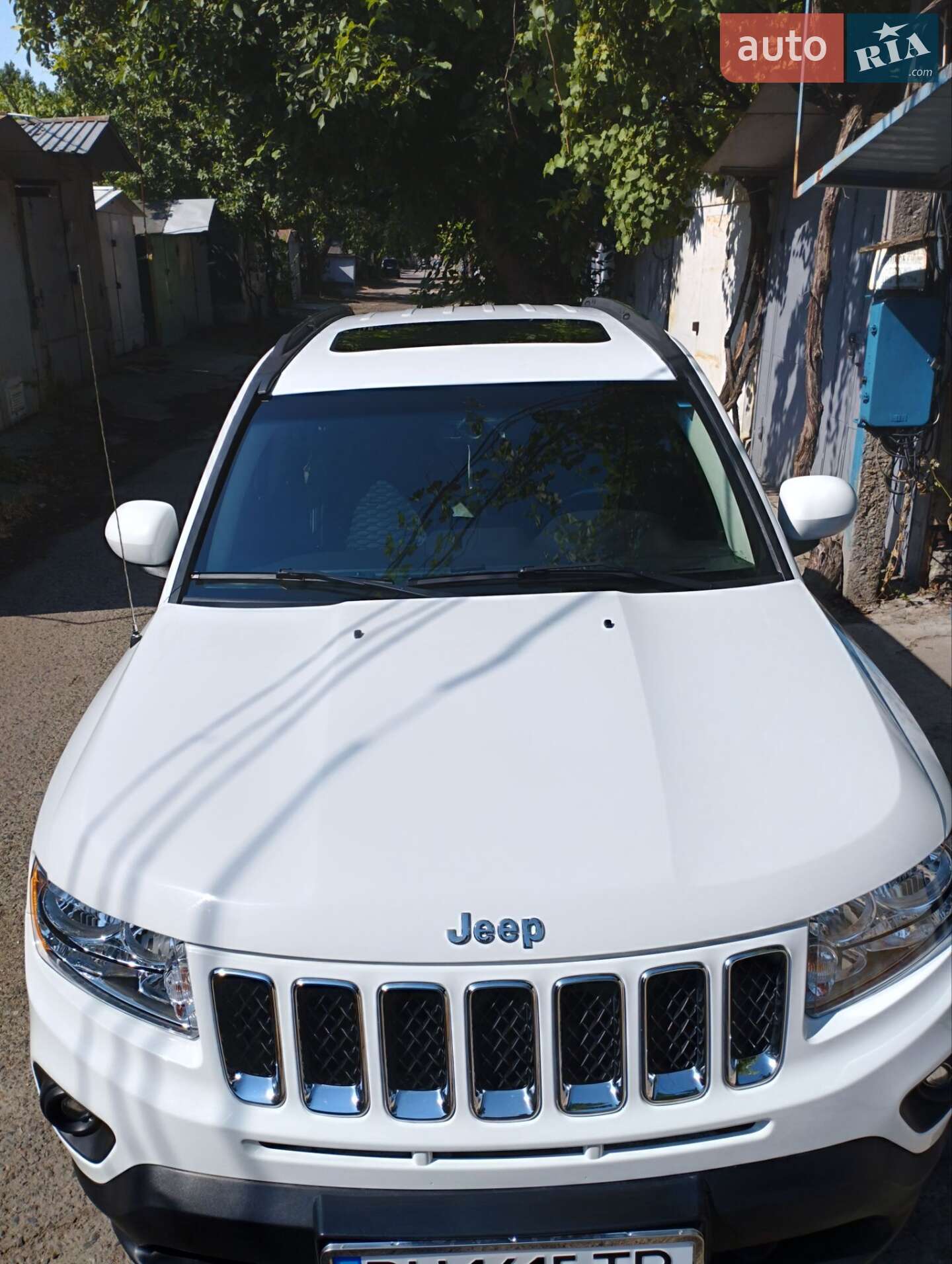 Jeep Compass 2016 VIN 1C4NJDEB5GD663846 фото оголошення 8 з 20