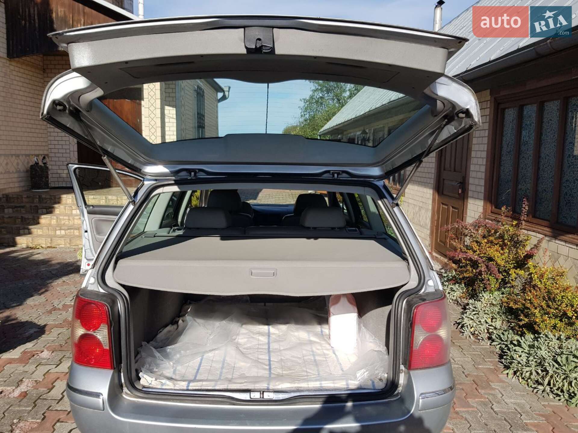 Volkswagen Passat 2001 VIN WVWZZZ3BZ1E255403 фото оголошення 12 з 20
