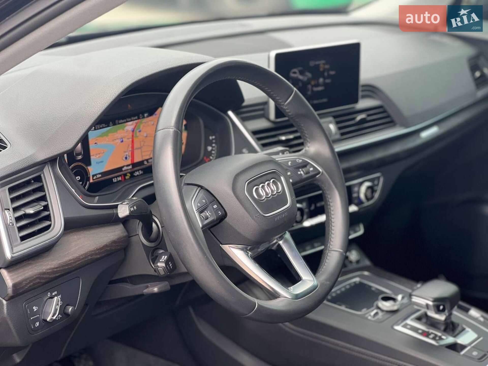 Audi Q5 2019 VIN WA1E2AFY7L2045622 фото оголошення 21 з 28