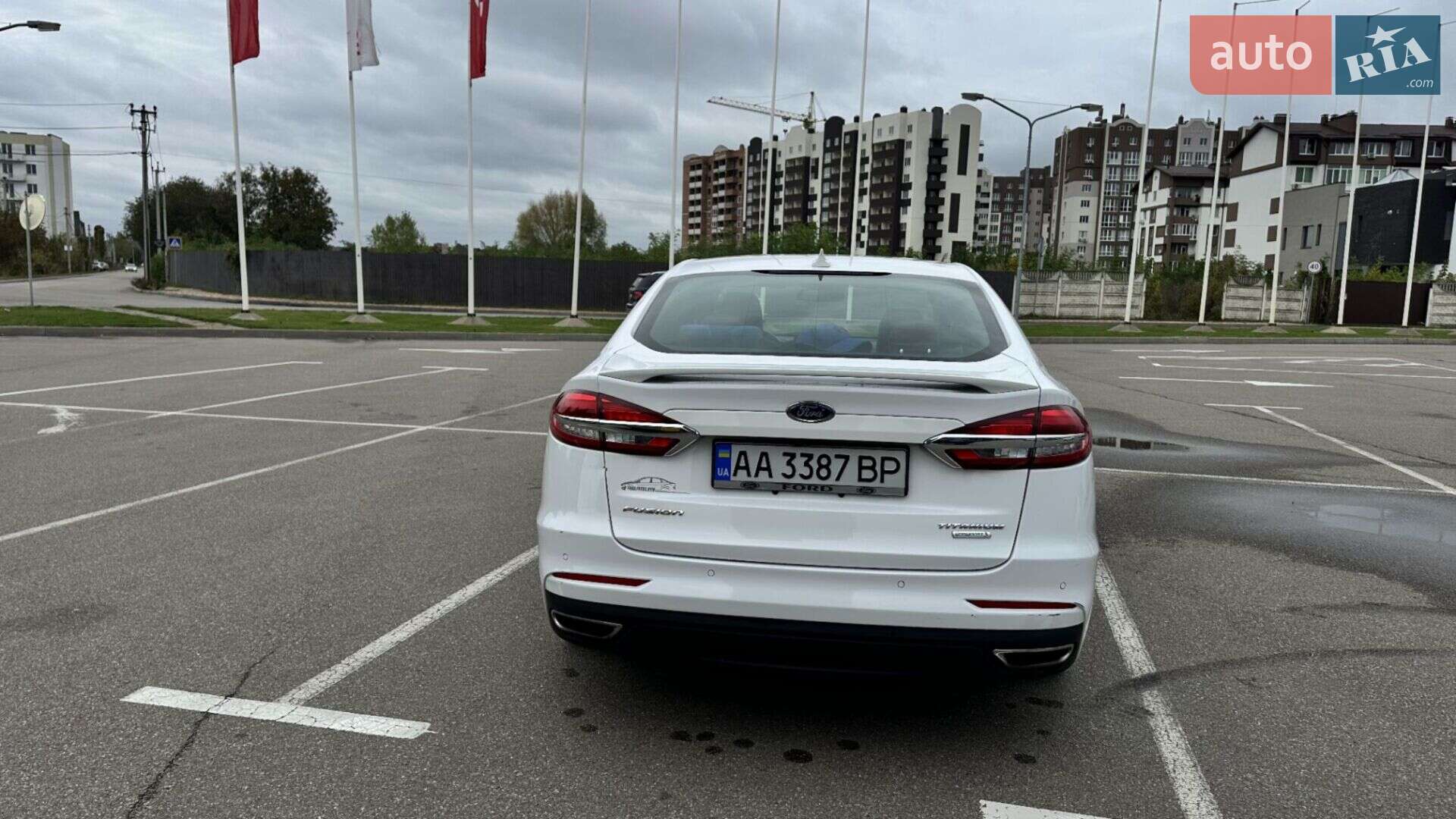 Ford Fusion 2019 VIN 3FA6P0K90LR152971 фото оголошення 4 з 7