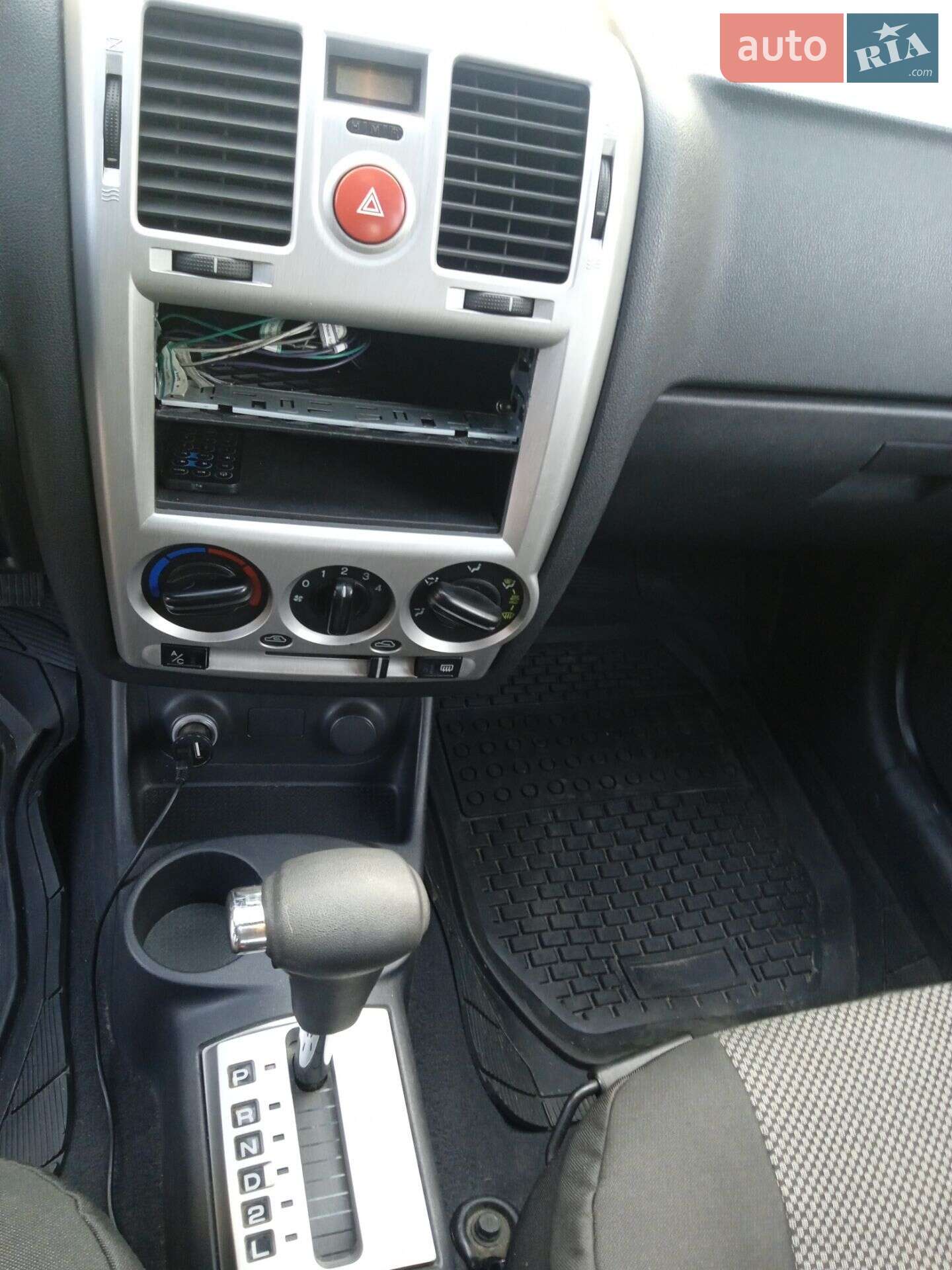 Hyundai Getz 2008 VIN KMHBT51DP8U780325 фото оголошення 6 з 7