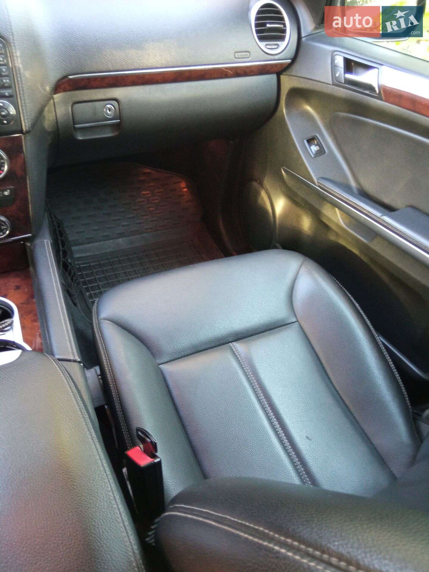 Mercedes-Benz GL-Class 2008 VIN WDC1648221A460258 фото оголошення 4 з 15