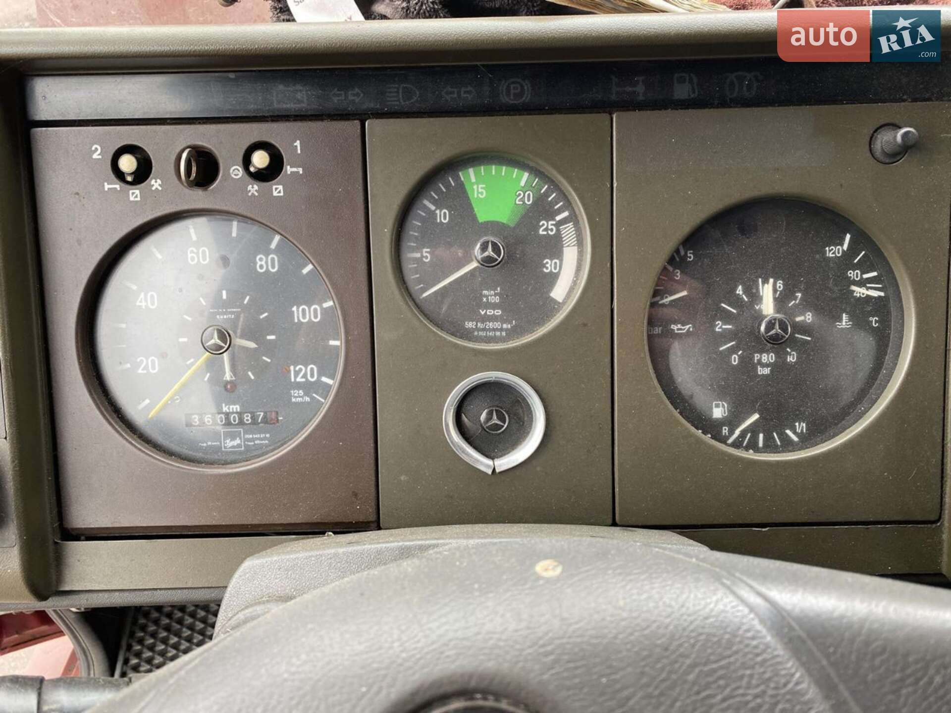 MERCEDES-BENZ 611D 1996 VIN WDB6680011N040072 фото оголошення 4 з 5